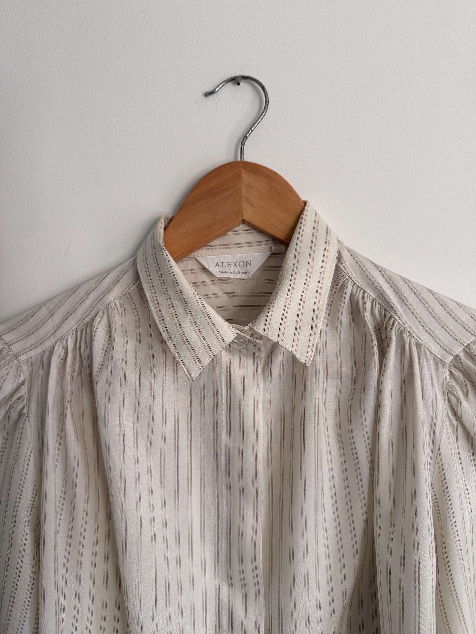Vintage Alexon Striped Blouse Cream Long Sleeve Shirt Puff Sleeve Secretary Blouse Smart Vintage Office Shirt Classic British Fashion