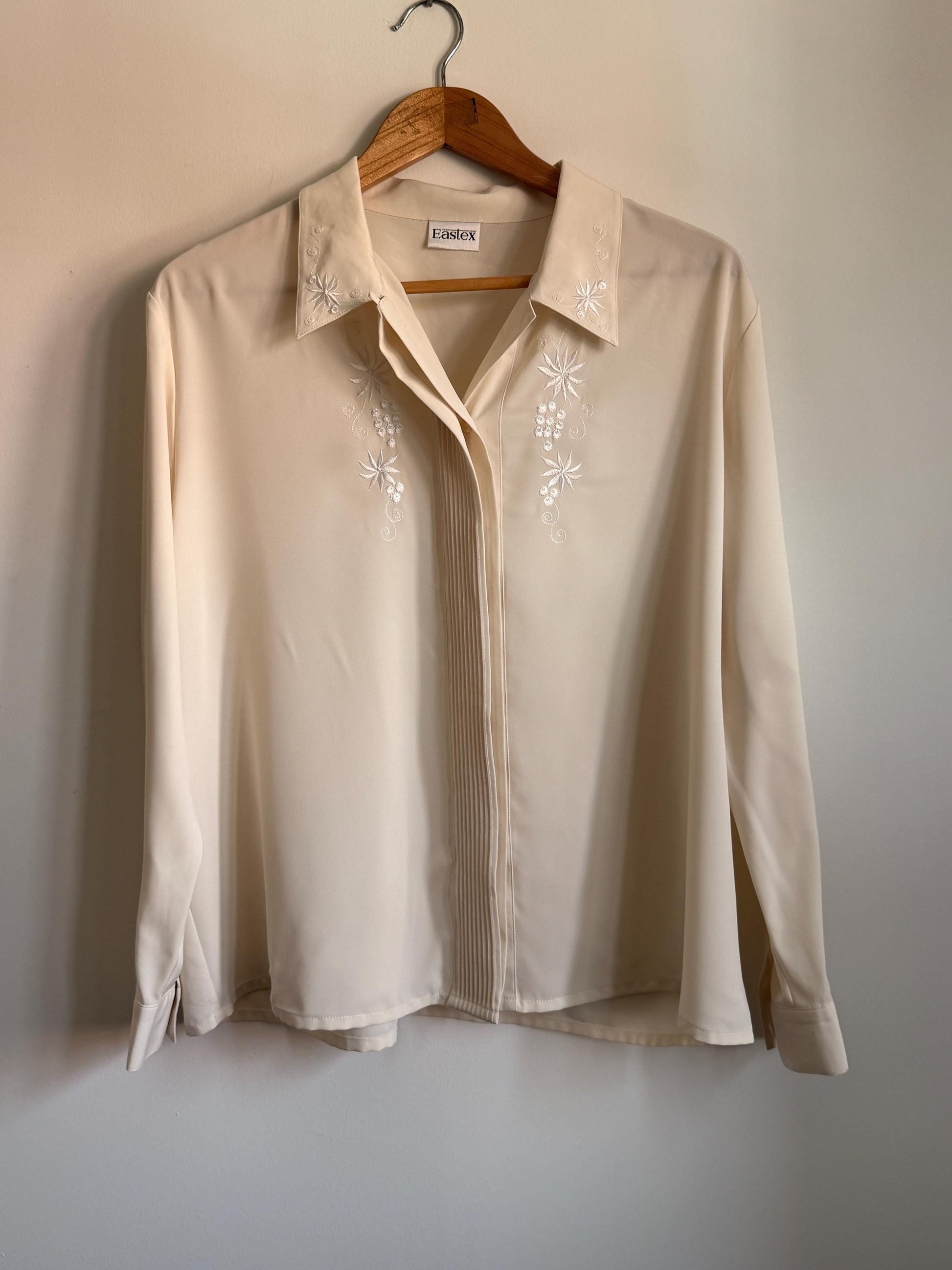 Vintage Eastex Cream Embroidered Blouse | Ivory Floral Pintuck Shirt