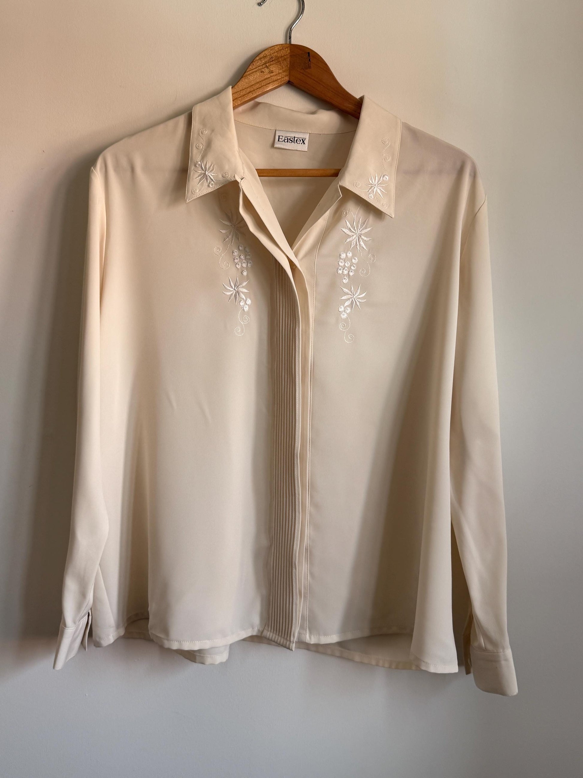 Vintage Eastex Cream Embroidered Blouse | Ivory Floral Pintuck Shirt