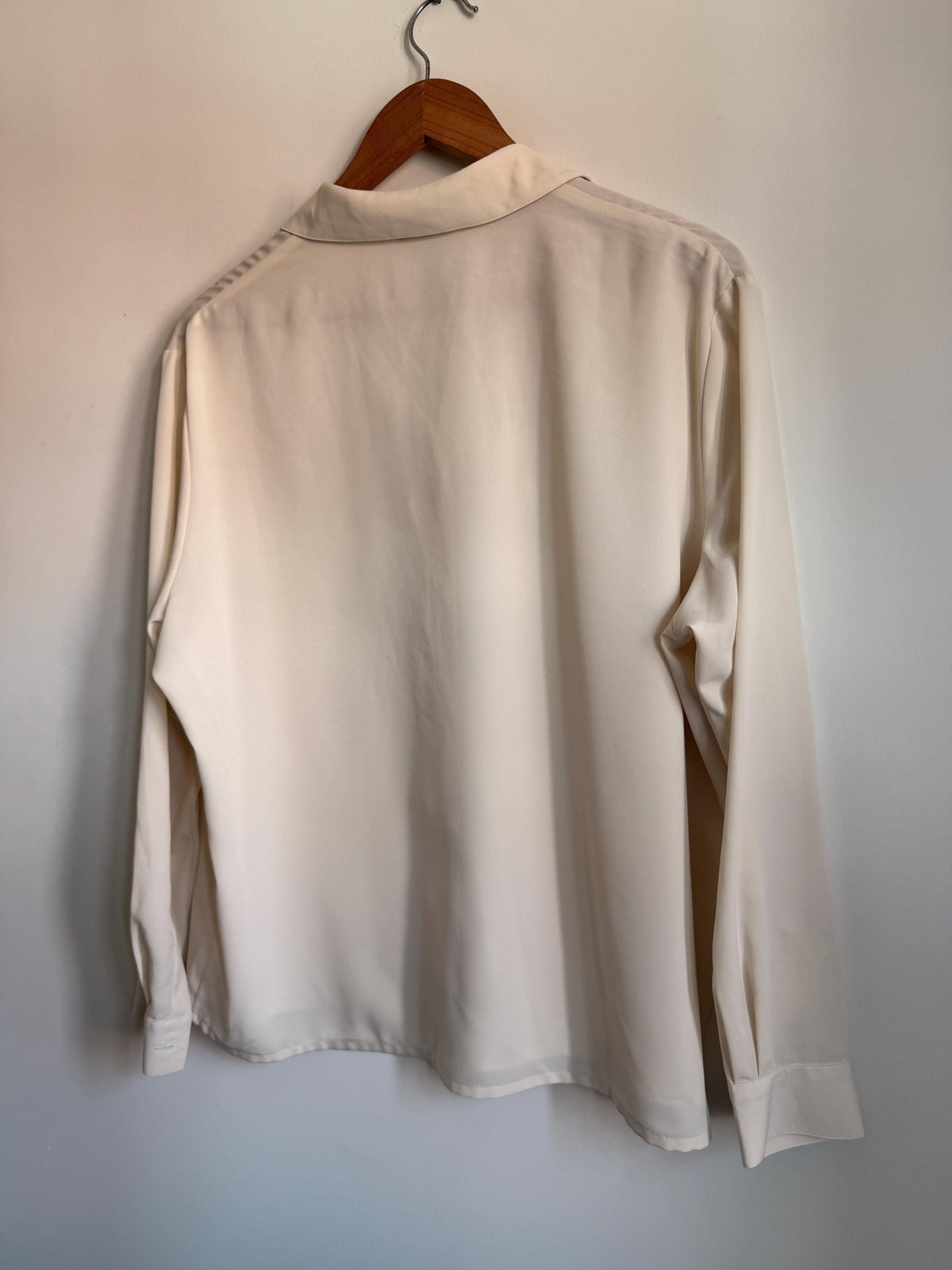 Vintage Eastex Cream Embroidered Blouse | Ivory Floral Pintuck Shirt
