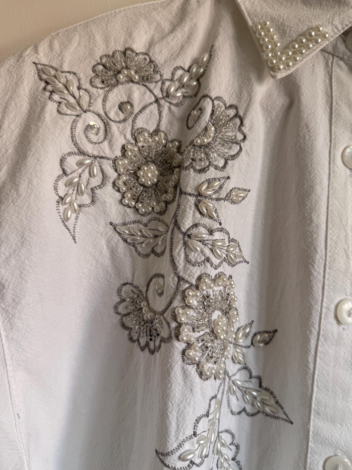 Vintage Jane Ashley White Cotton Shirt | Pearl Beaded Floral Embroidered Blouse | Cottagecore Statement Shirt Size M