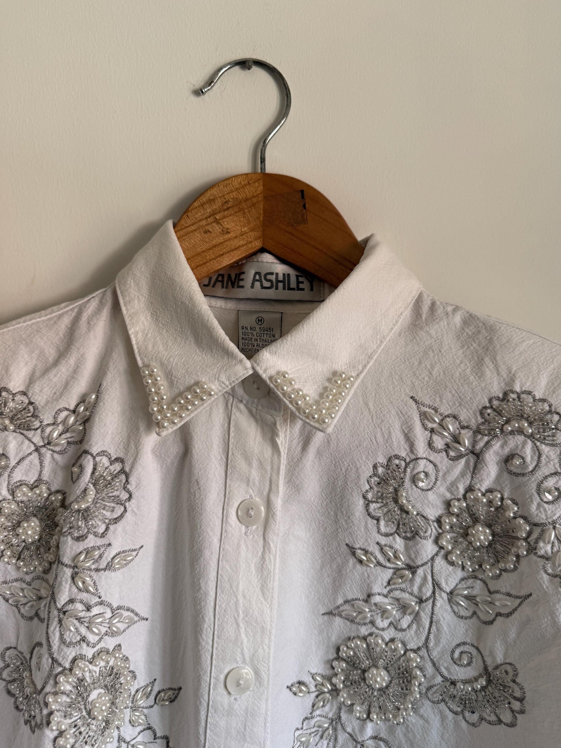Vintage Jane Ashley White Cotton Shirt | Pearl Beaded Floral Embroidered Blouse | Cottagecore Statement Shirt Size M