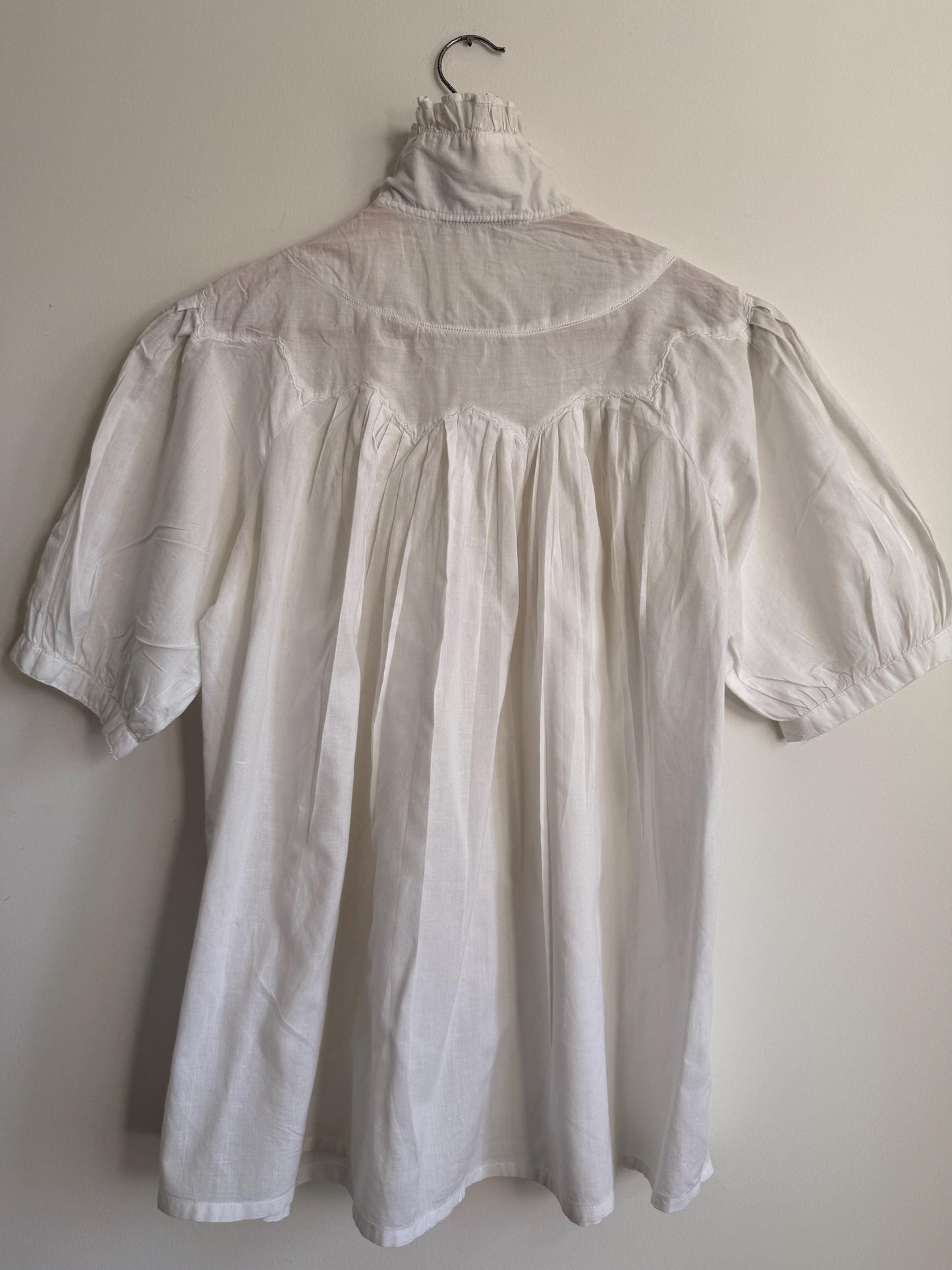 Vintage White Cotton Victorian Blouse High Neck Lace Blouse Prairie Cottagecore Edwardian Style Puff Sleeve Romantic Top