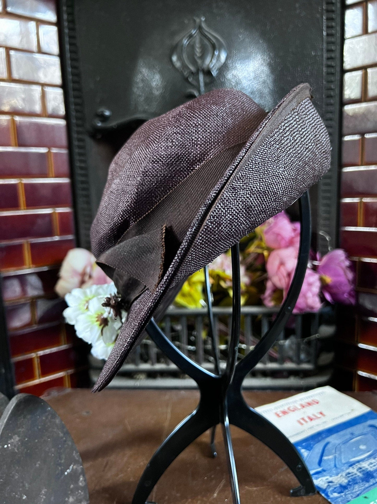 Brown 1940’s sinamay Shimmer Semi Wide Brim Tilt Perching Hat Ribbon , Wartime Fashions , 1940’s Tilt Hat , 1940’s Perching Hat ,