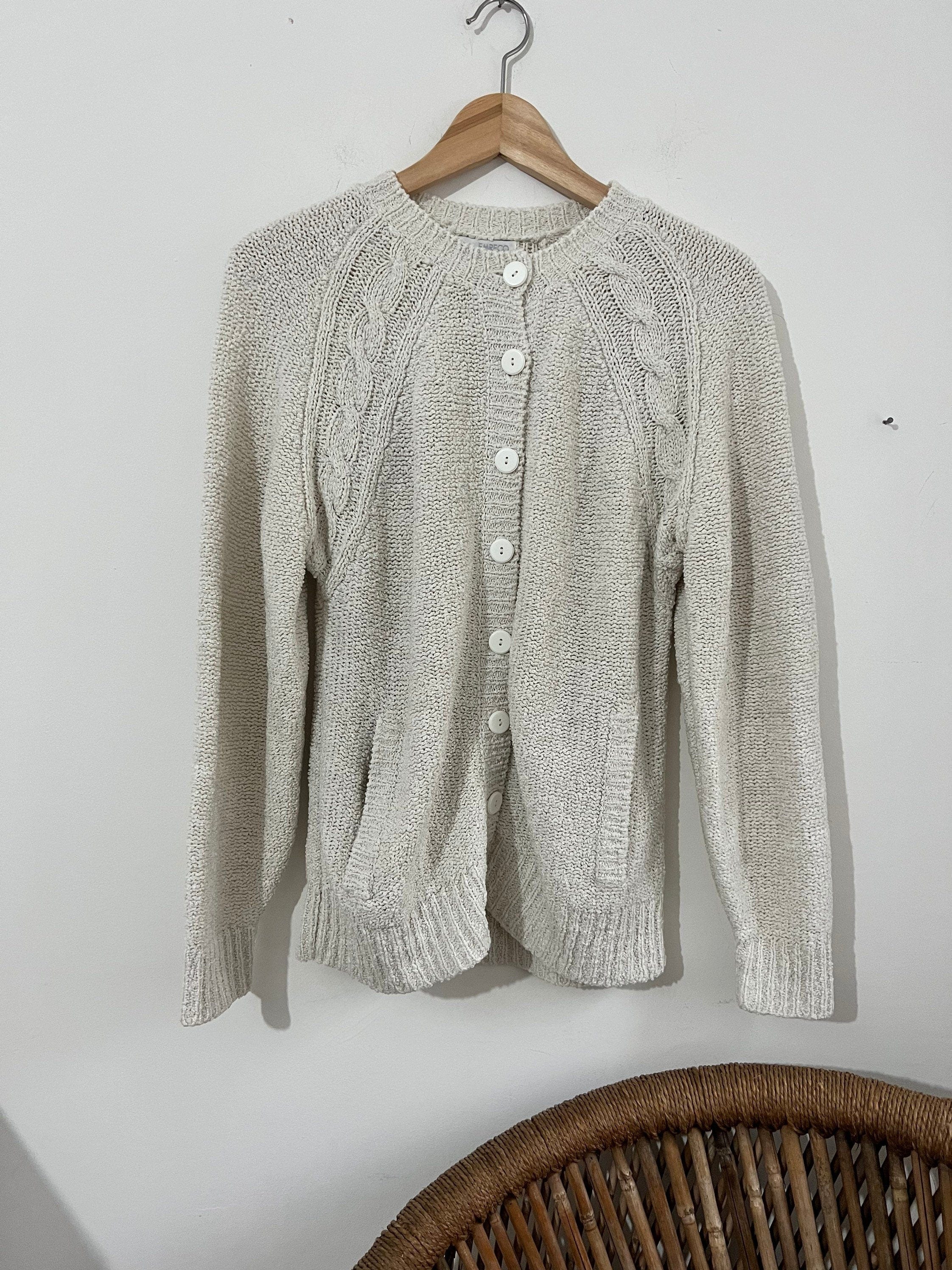 Cable knit cardigan outlet with pockets