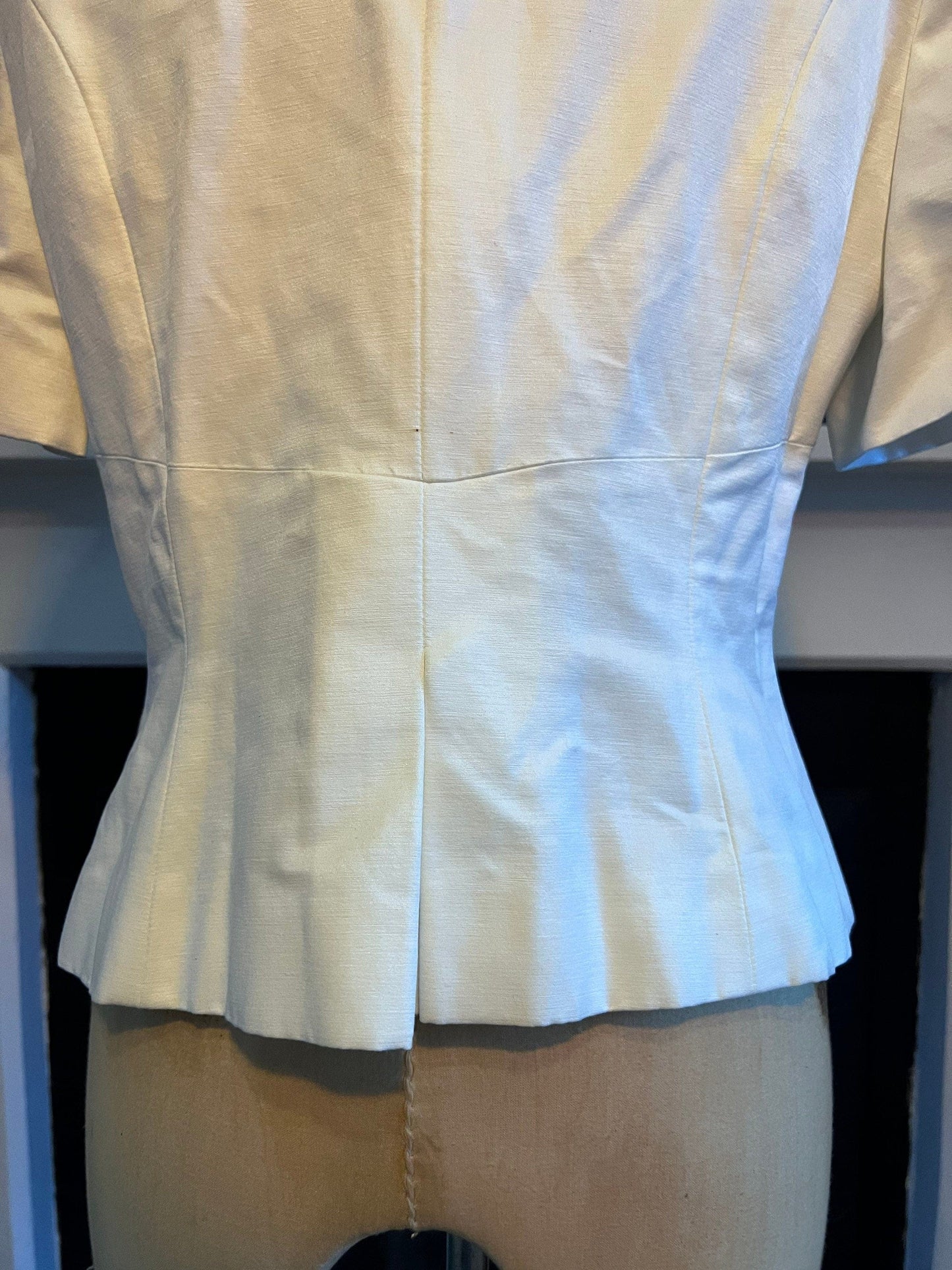 Cropped vintage White Peplum Blazer Jacket with Big Buttons - White Short Sleeve Silk Mix UK 12