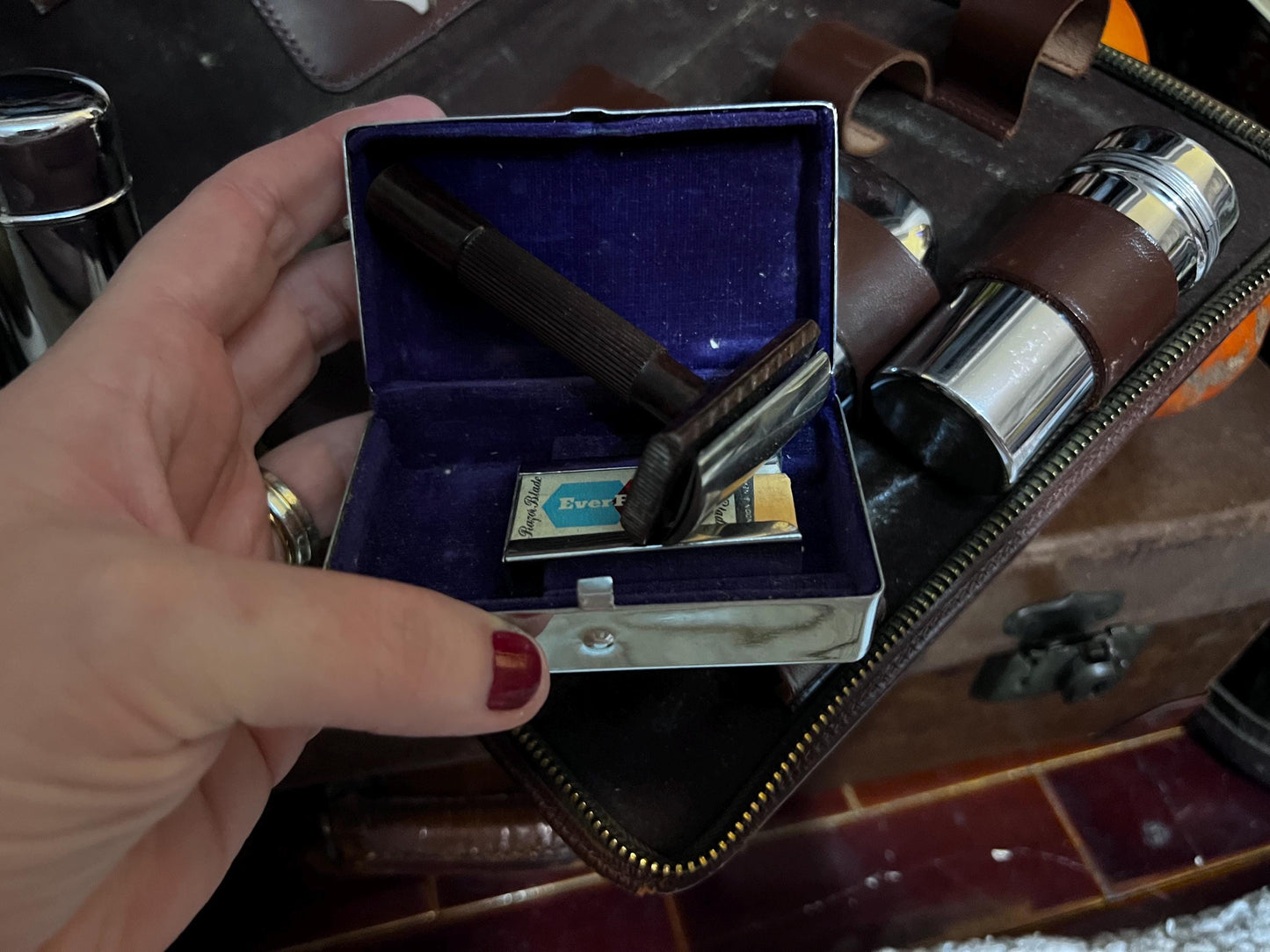 Gents Vintage, Vanity Grooming Set, Leather Case, Vintage Travel, Brush Set, Vintage Mens Grooming Set, Comb Set, Bottles, Containers, 1940s