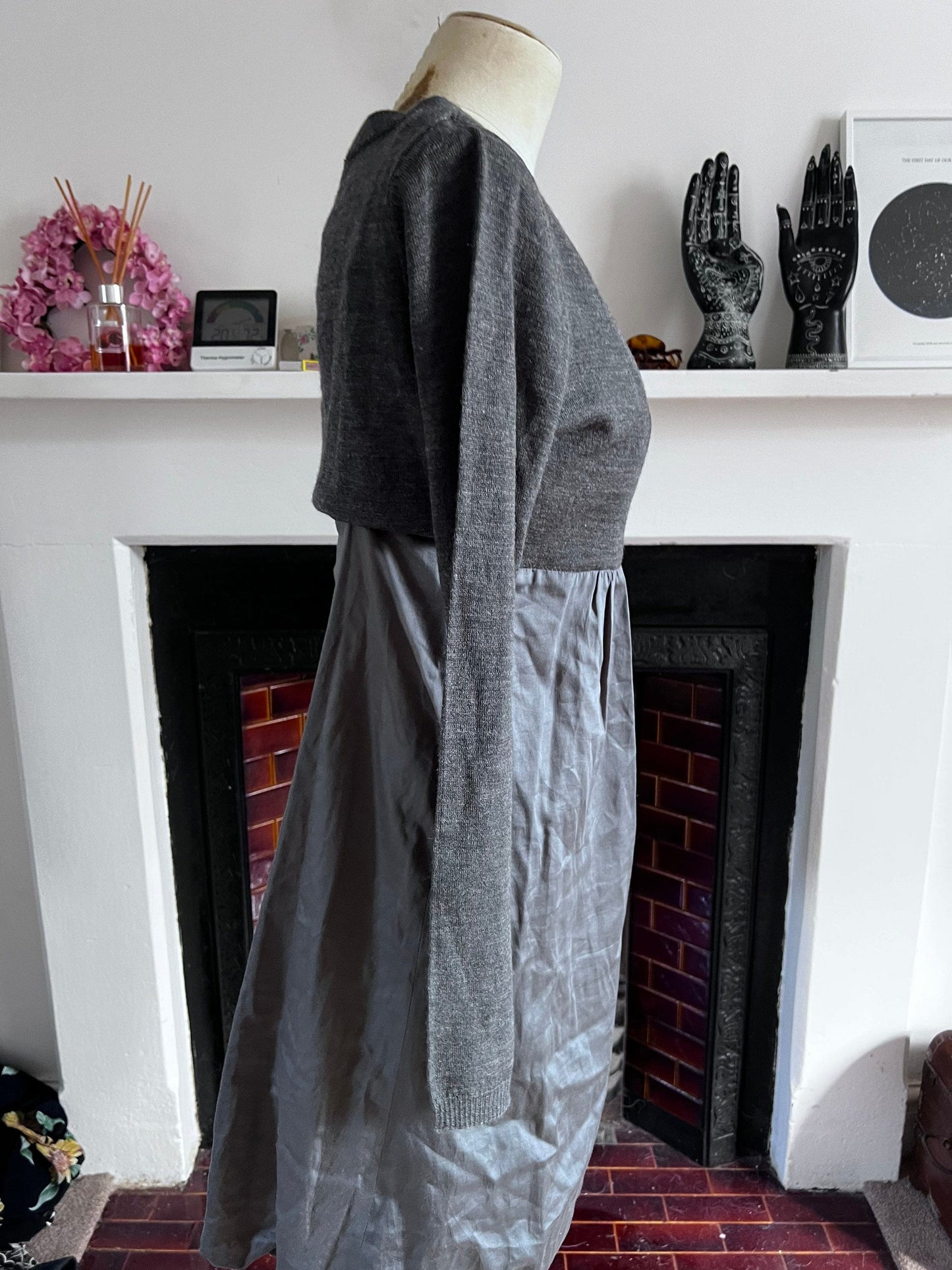 Grey Vintage Faux Cardigan Dress - Viscose and wool Dres Grey Casual Dress - Autumnal Vibes - Winter Dress