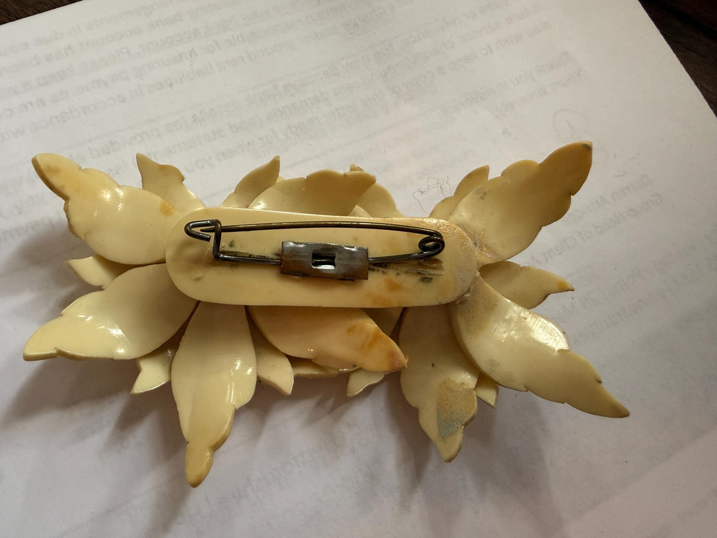 Large 1930s Celluloid Triple Flower Brooch Cream Daisy Floral Spray Art Deco Statement Jewellery