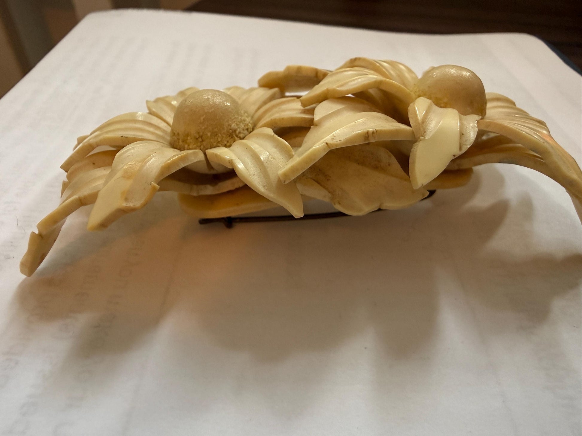 Large 1930s Celluloid Triple Flower Brooch Cream Daisy Floral Spray Art Deco Statement Jewellery