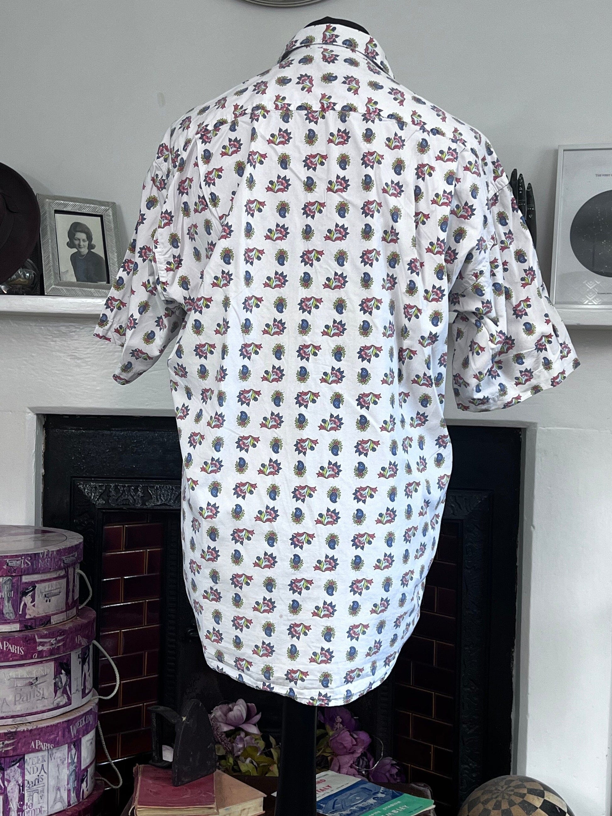Men’s Vintage Shirt, Floral Shirt, A Cause Des Garçons 90s Vintage Short Sleeve Shirt, 50” 16.5