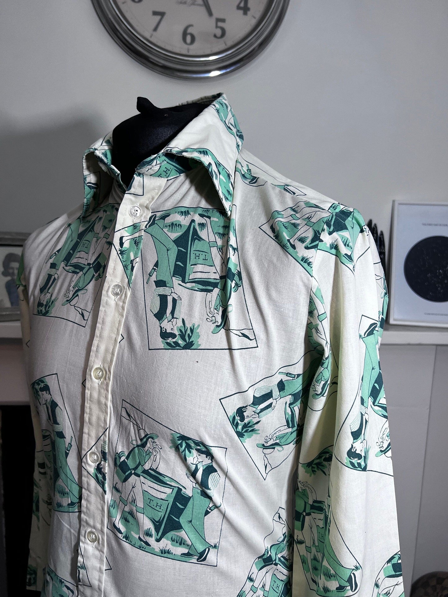 Mens 1970’s Vintage Shirt cream green camping boating, pattern wester shirt, dagger collars, vintage shirt, vintage menswear, mens shirt 70
