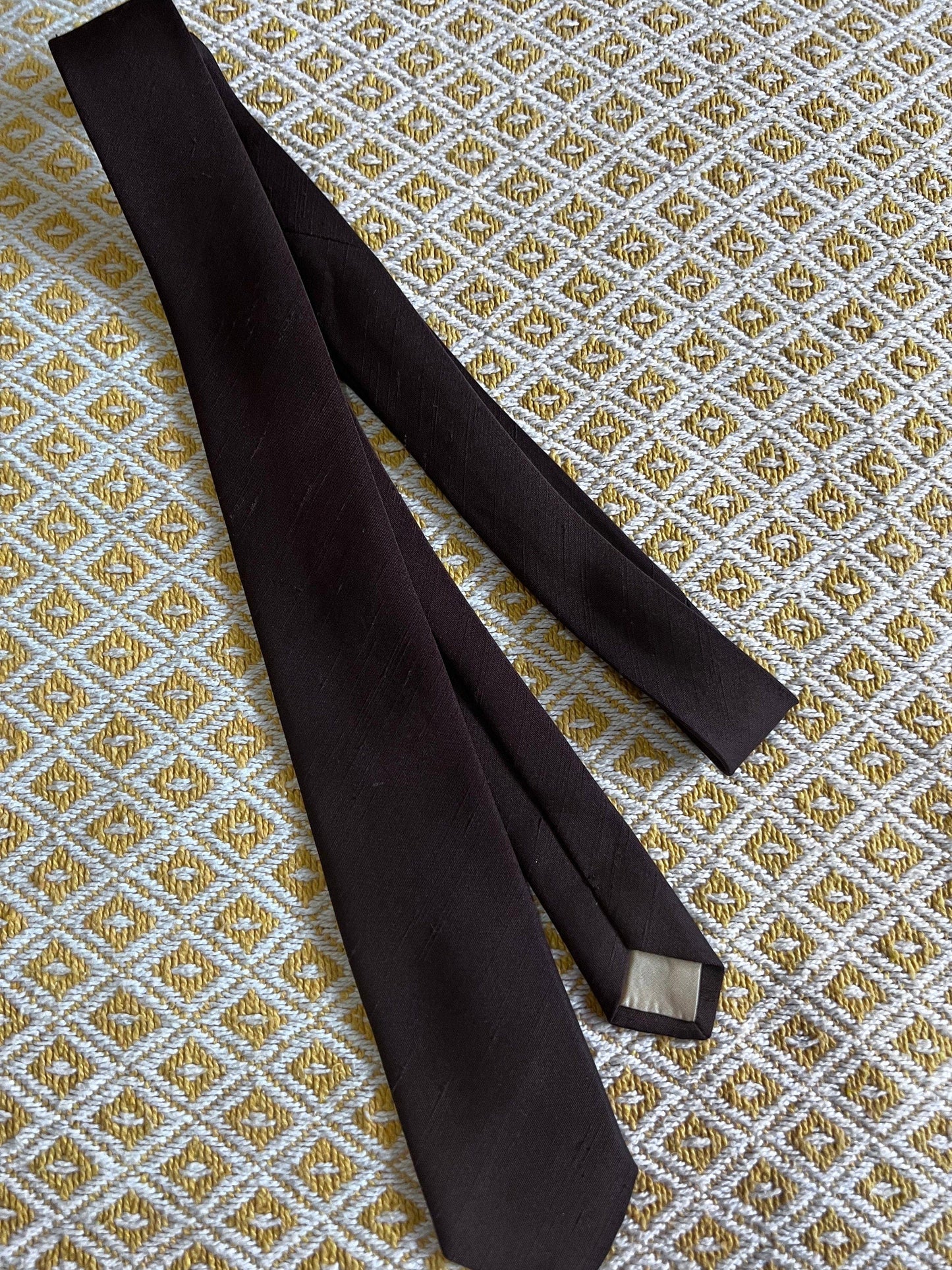 1950s 1960s Mens Skinny Necktie Tie, brown check tie, Vintage Tie, Vintage Necktie, 50s 60s Tie, vintage neckwear