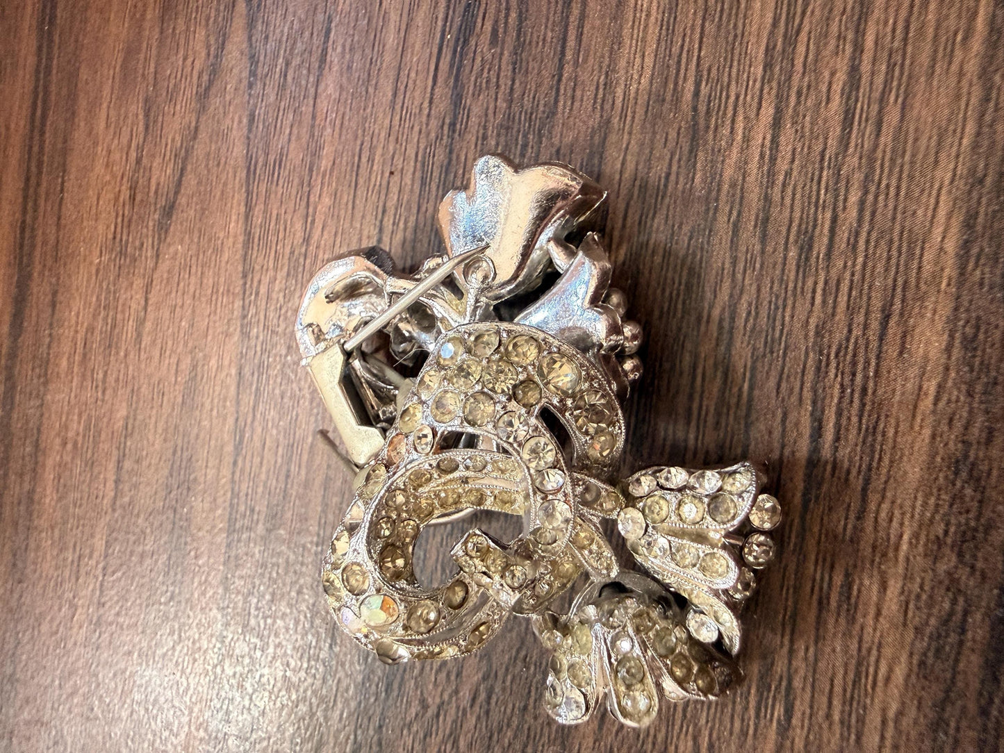 Pair Vintage 1950s Diamanté Fur Dress Clips – Floral Rhinestone Double Prong Statement Jewellery