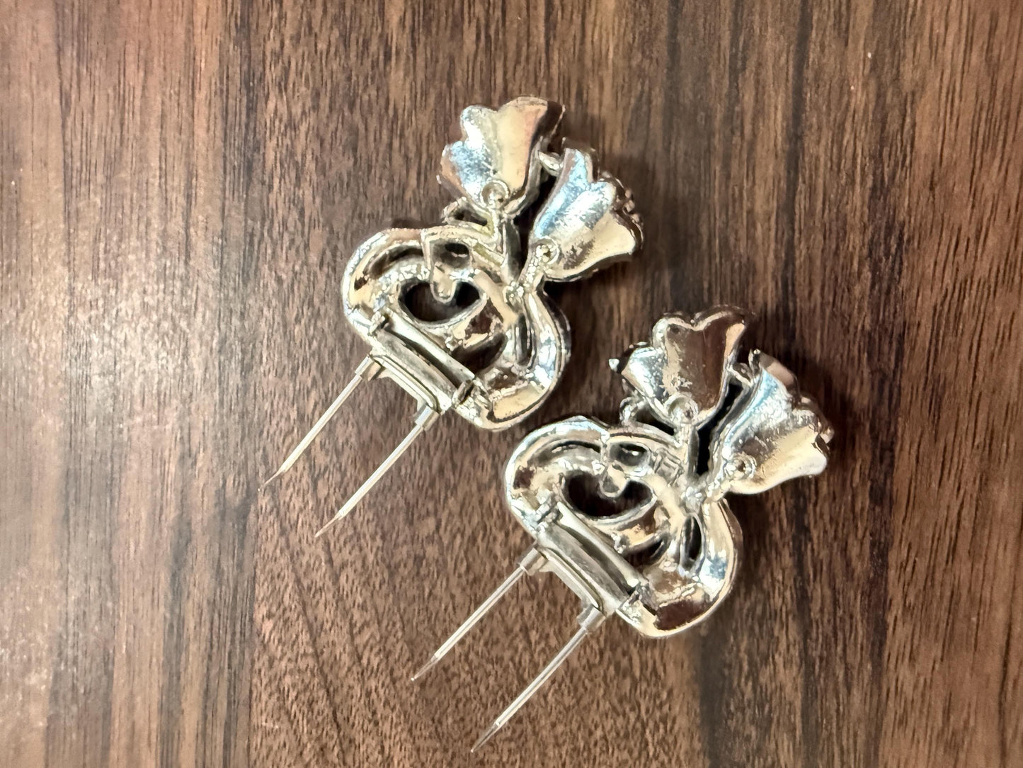 Pair Vintage 1950s Diamanté Fur Dress Clips – Floral Rhinestone Double Prong Statement Jewellery