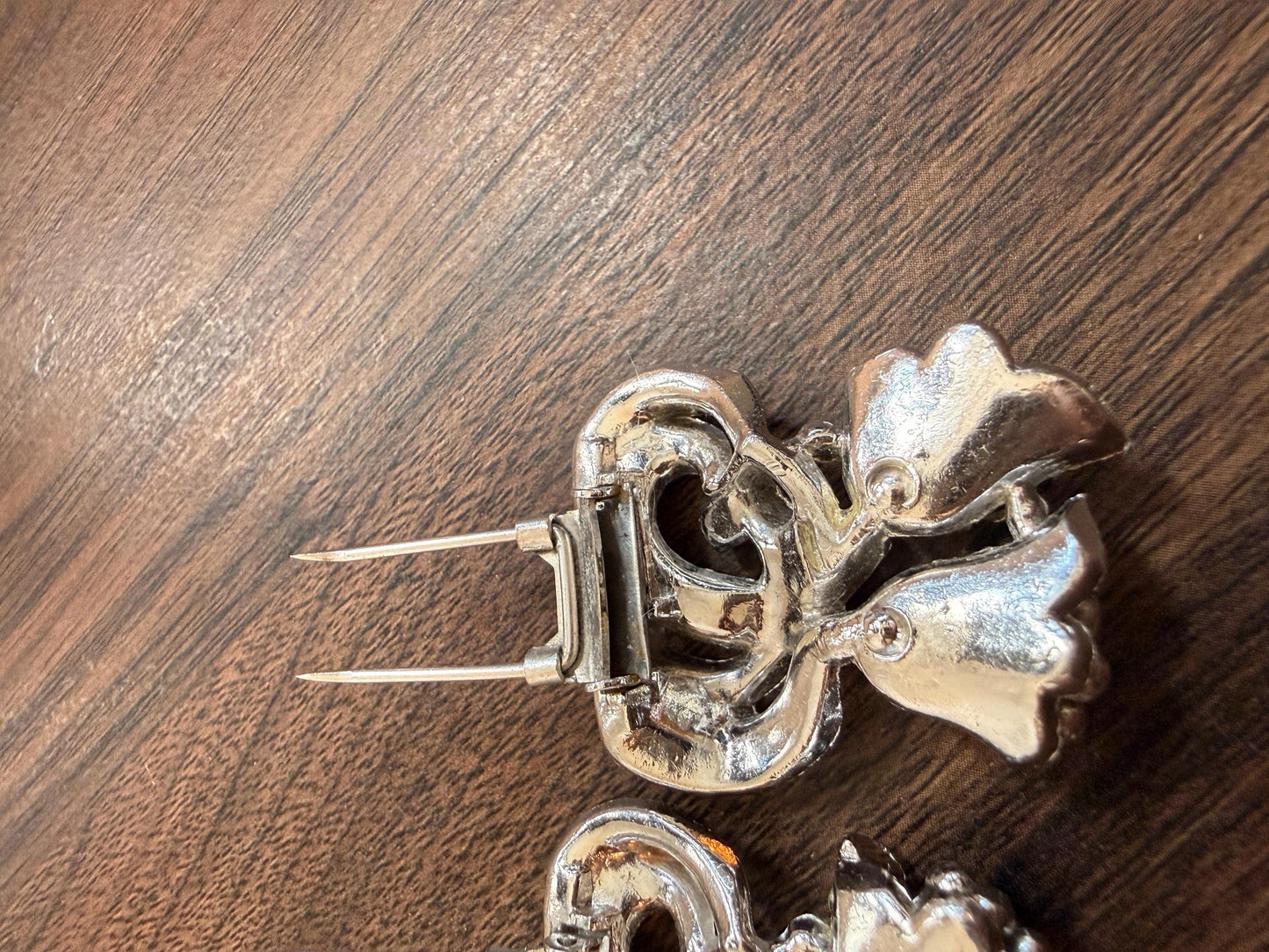 Pair Vintage 1950s Diamanté Fur Dress Clips – Floral Rhinestone Double Prong Statement Jewellery
