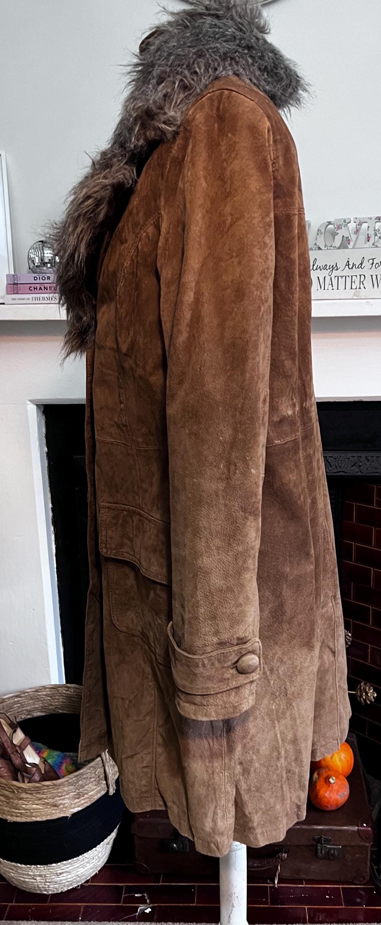 Penny lane vintage brown suede coat with faux fur collar,