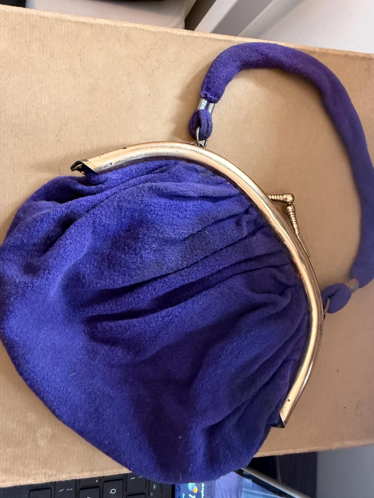 Vintage 1930s–40s Purple Wool Handbag – Gold-Tone Frame, Mirror & Coin Purse