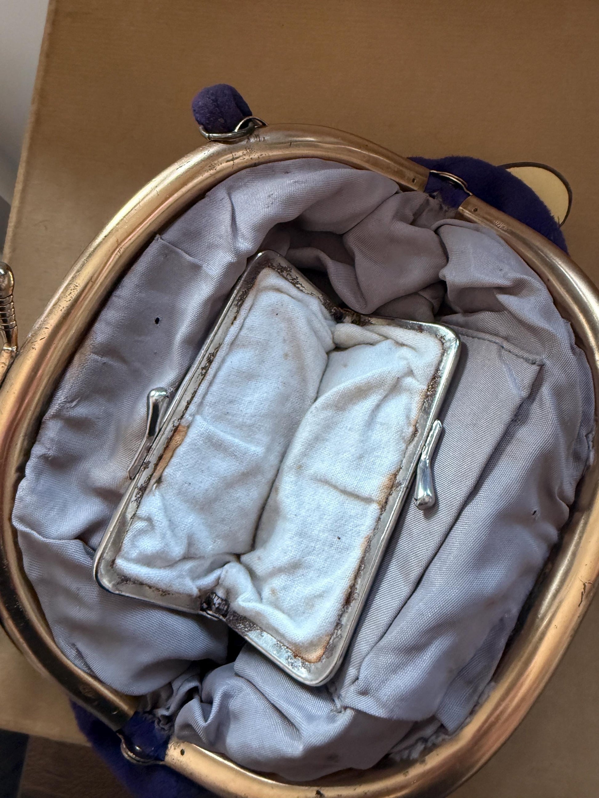 Vintage 1930s–40s Purple Wool Handbag – Gold-Tone Frame, Mirror & Coin Purse