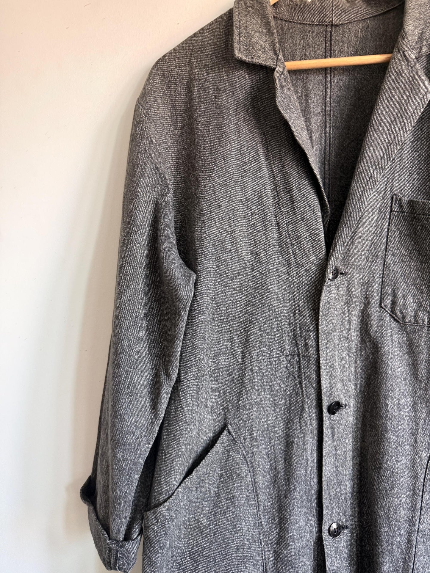 Vintage 1940s 1950s Grey Workwear Chore Coat Long Atelier Workshop Shop Coat Utility Jacket