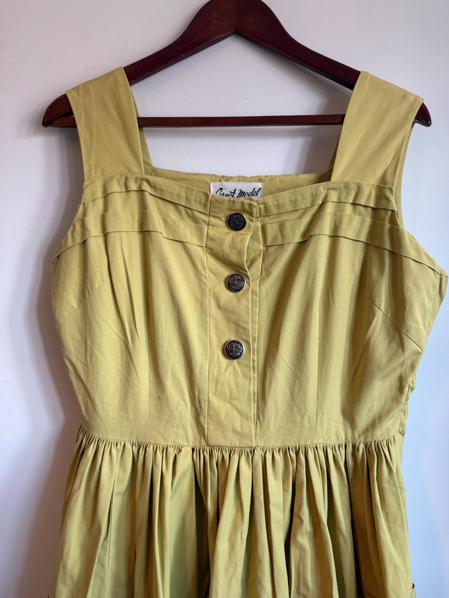 Vintage 1950s Ascot Model Irish Chartreuse Cotton Full Skirt Dress