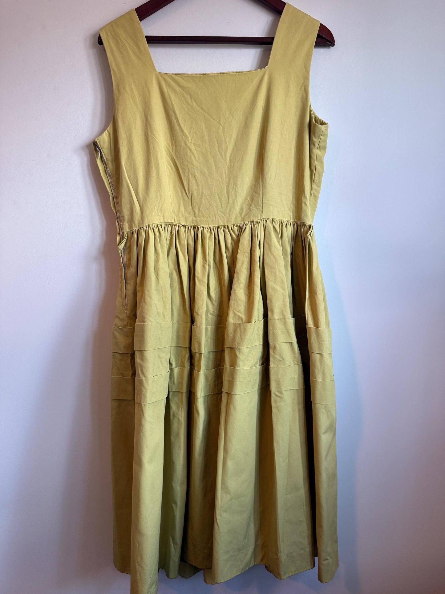 Vintage 1950s Ascot Model Irish Chartreuse Cotton Full Skirt Dress