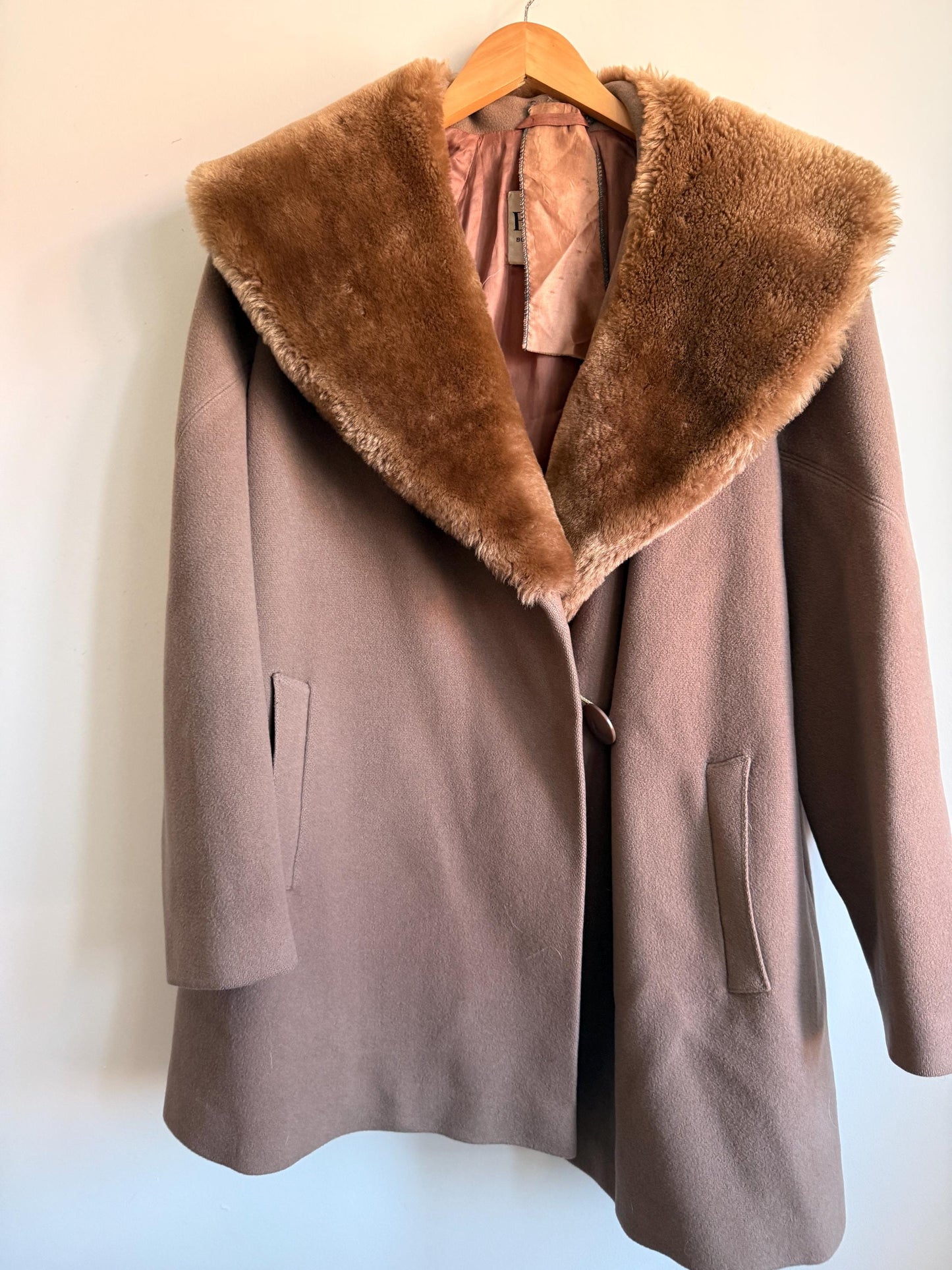 Vintage 1950s Balmar Bond Street London Pure Wool Coat Faux Fur Collar Mod Swing Coat