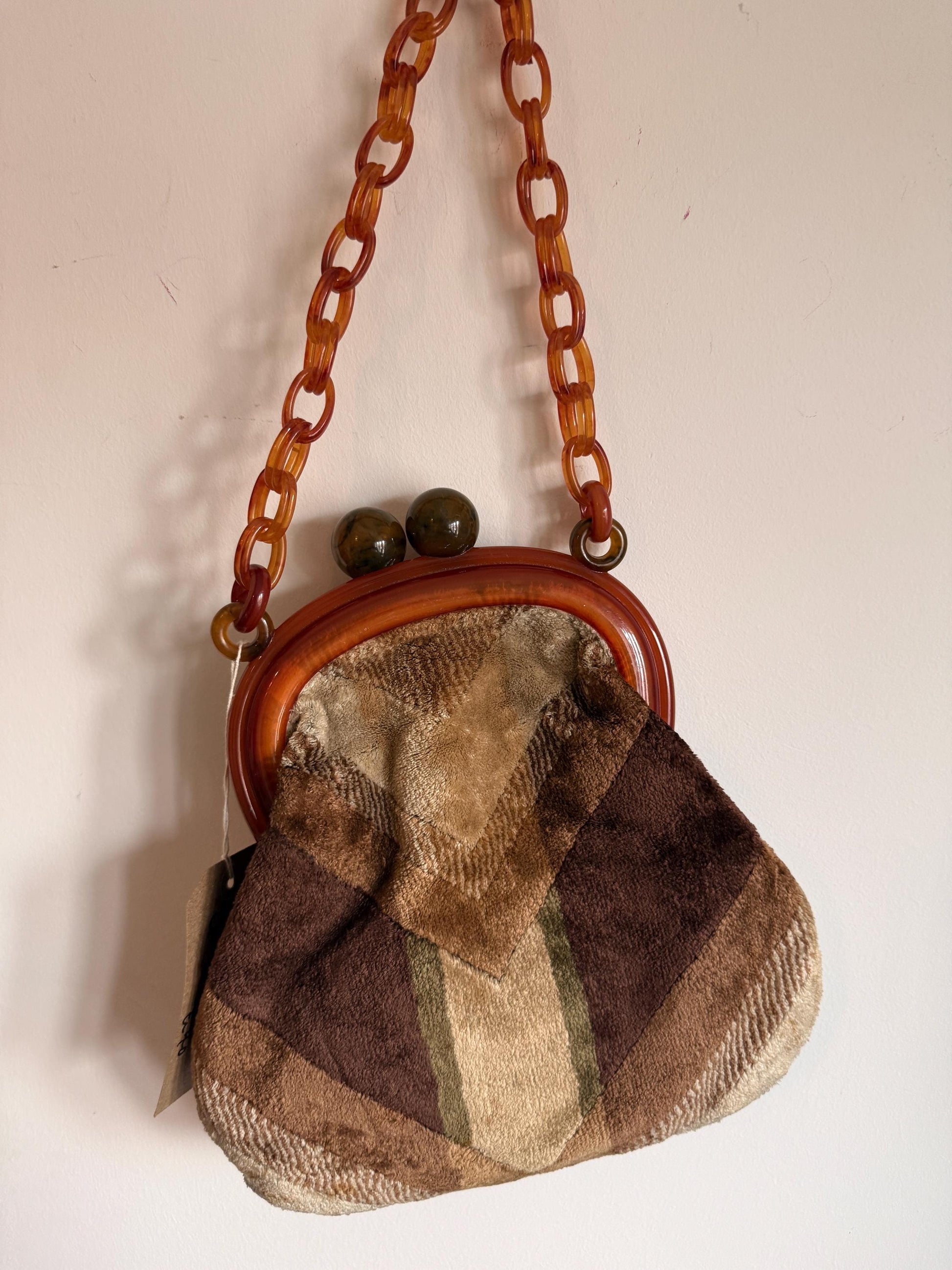Vintage 1950s Chenille Carpet Bag – Amber Bakelite-Type Frame Chunky Chain Handbag