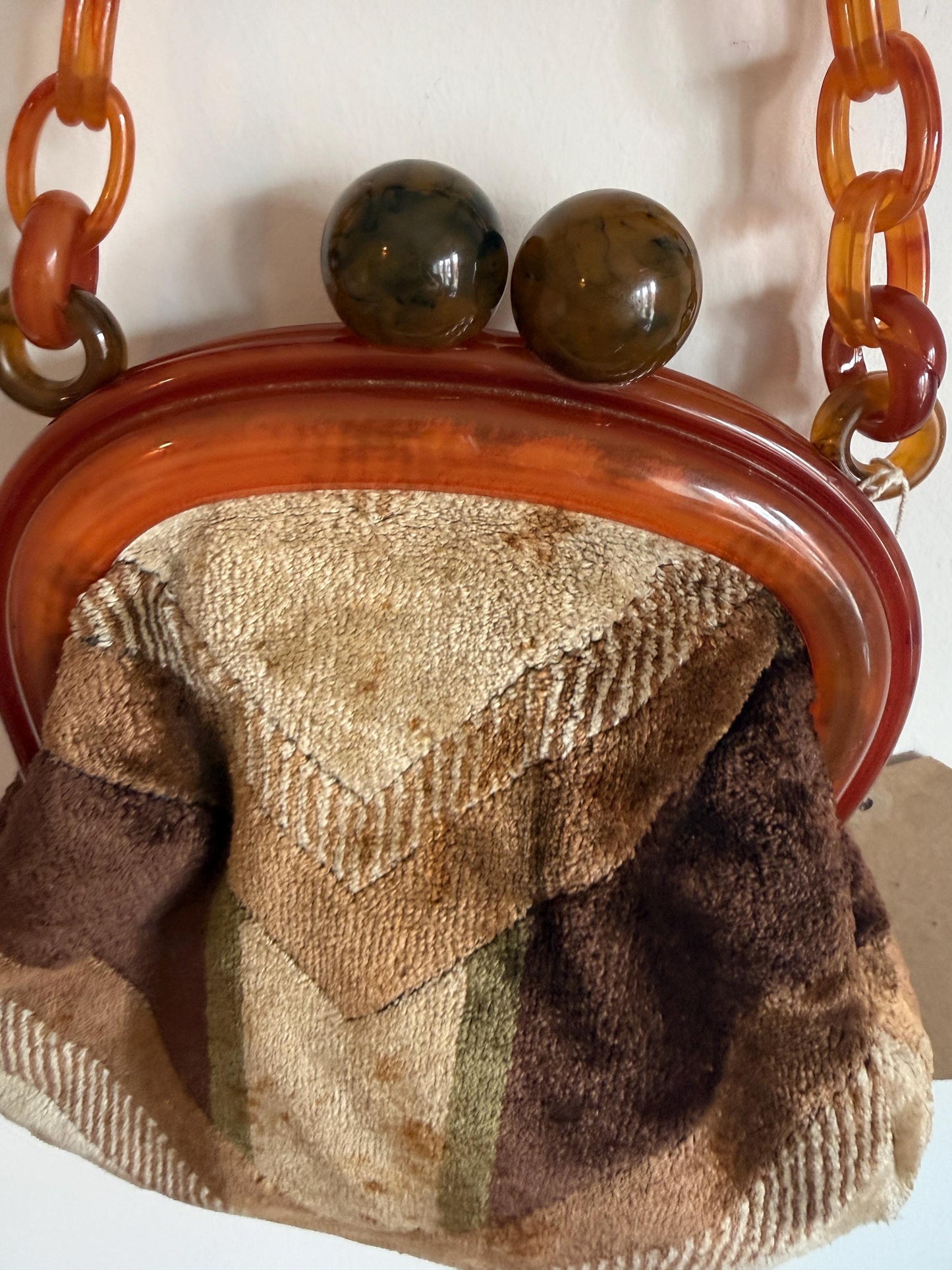 Vintage 1950s Chenille Carpet Bag – Amber Bakelite-Type Frame Chunky Chain Handbag