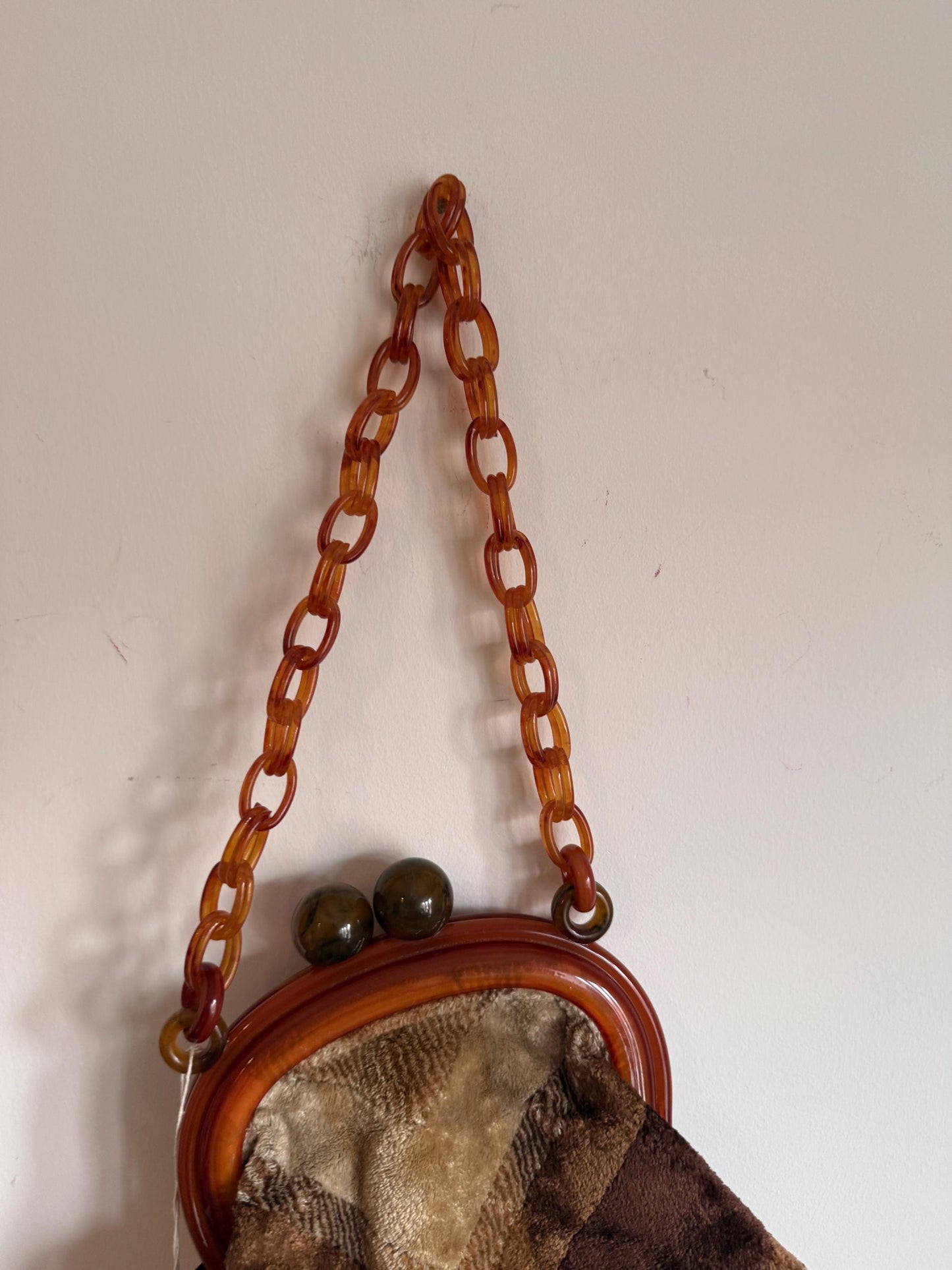 Vintage 1950s Chenille Carpet Bag – Amber Bakelite-Type Frame Chunky Chain Handbag