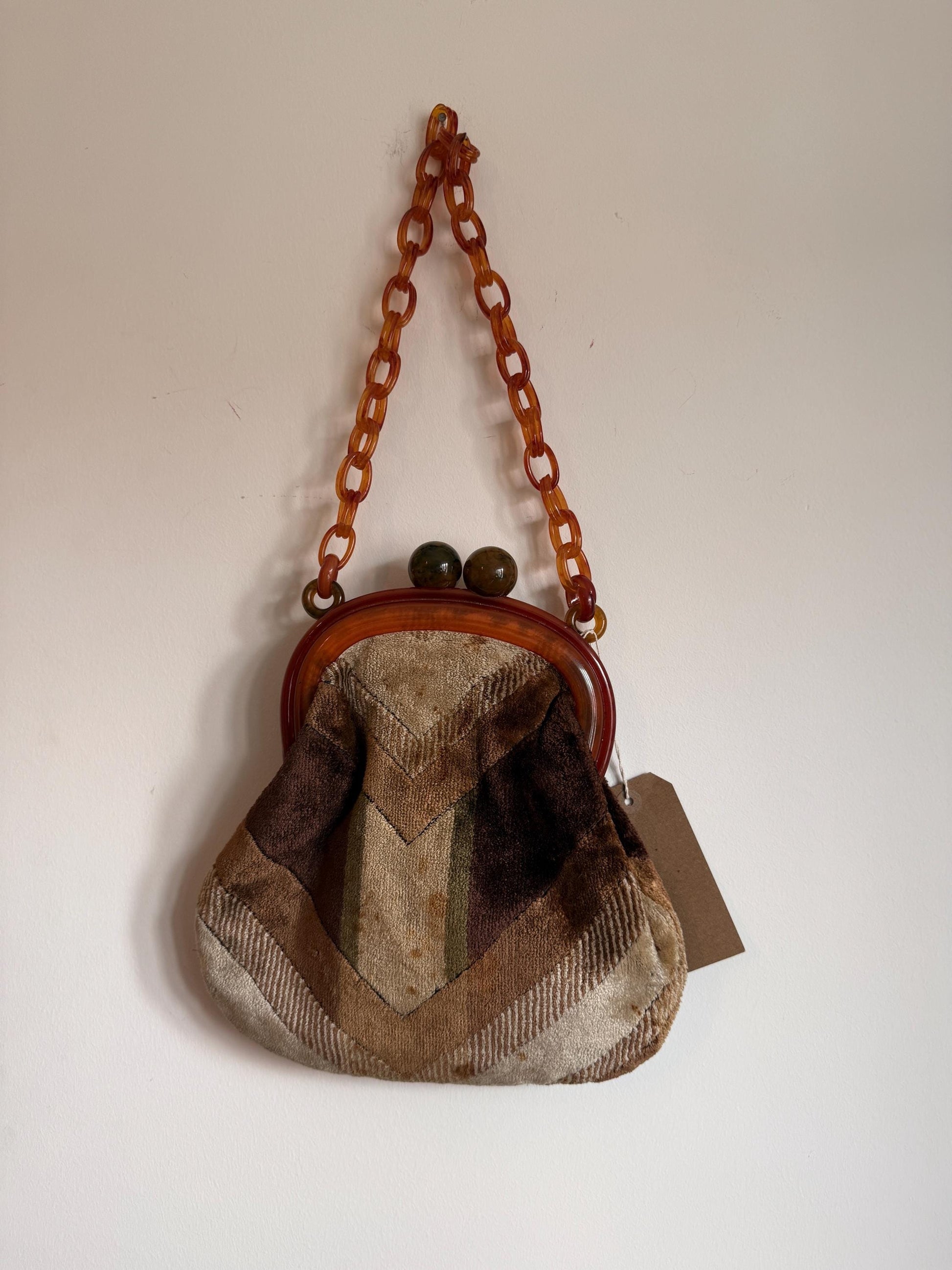 Vintage 1950s Chenille Carpet Bag – Amber Bakelite-Type Frame Chunky Chain Handbag