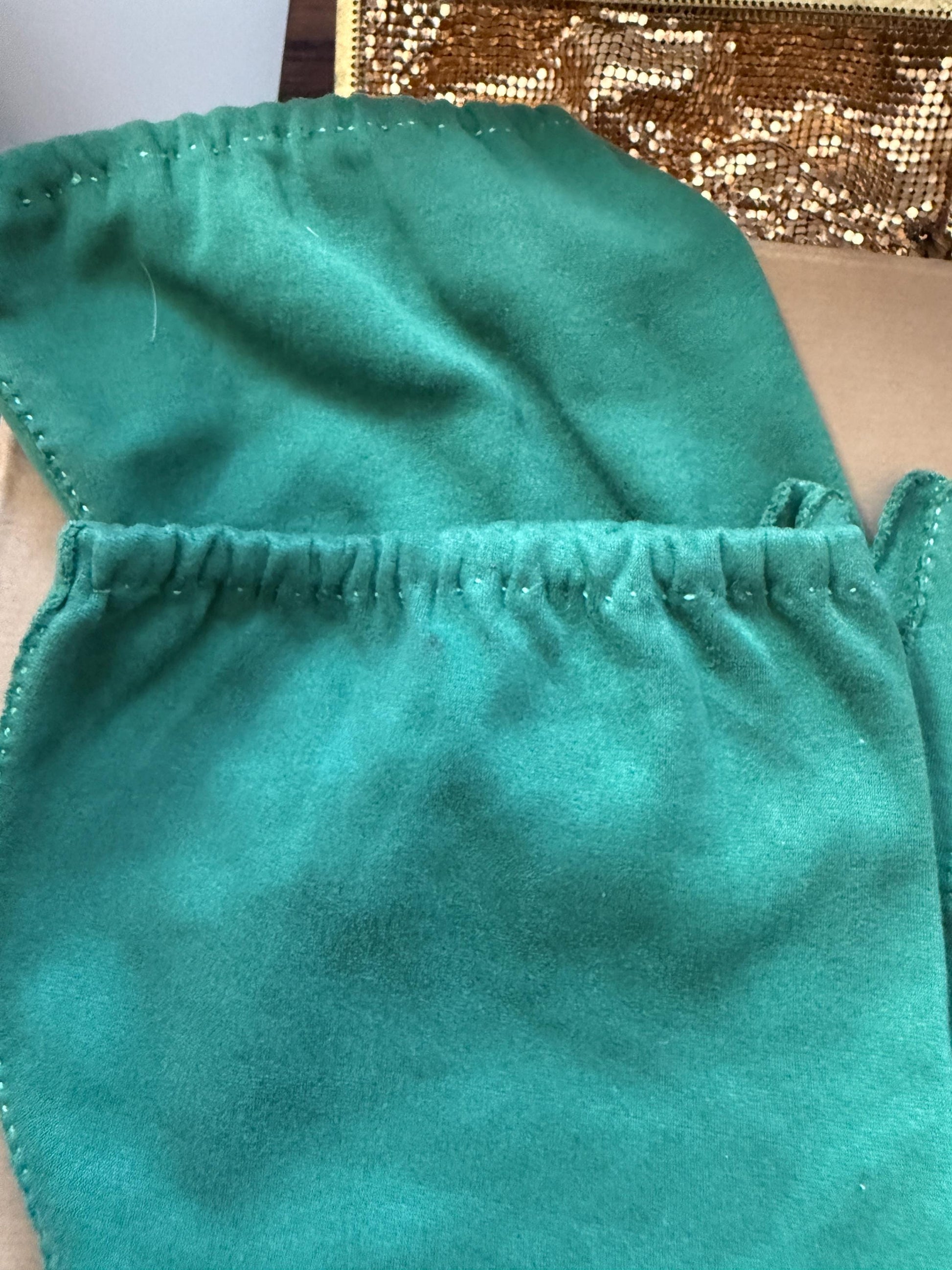 Vintage 1950s Dawnelle Green Cotton Gauntlet Gloves Size 6 1/2 Made in USA