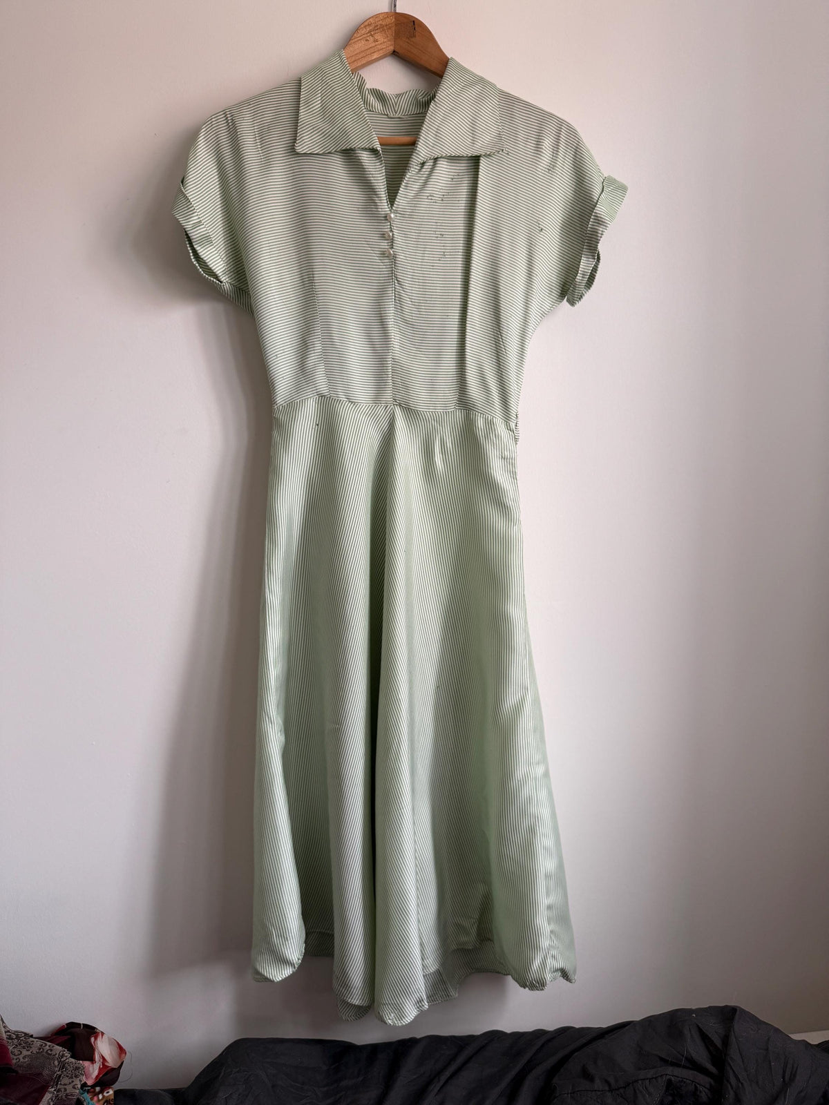 Vintage 1950s Green Stripe Day Dress | Cotton Shirtwaist Style Dress | Retro Summer Dress | Pinstripe Tea Dress | UK 8-10