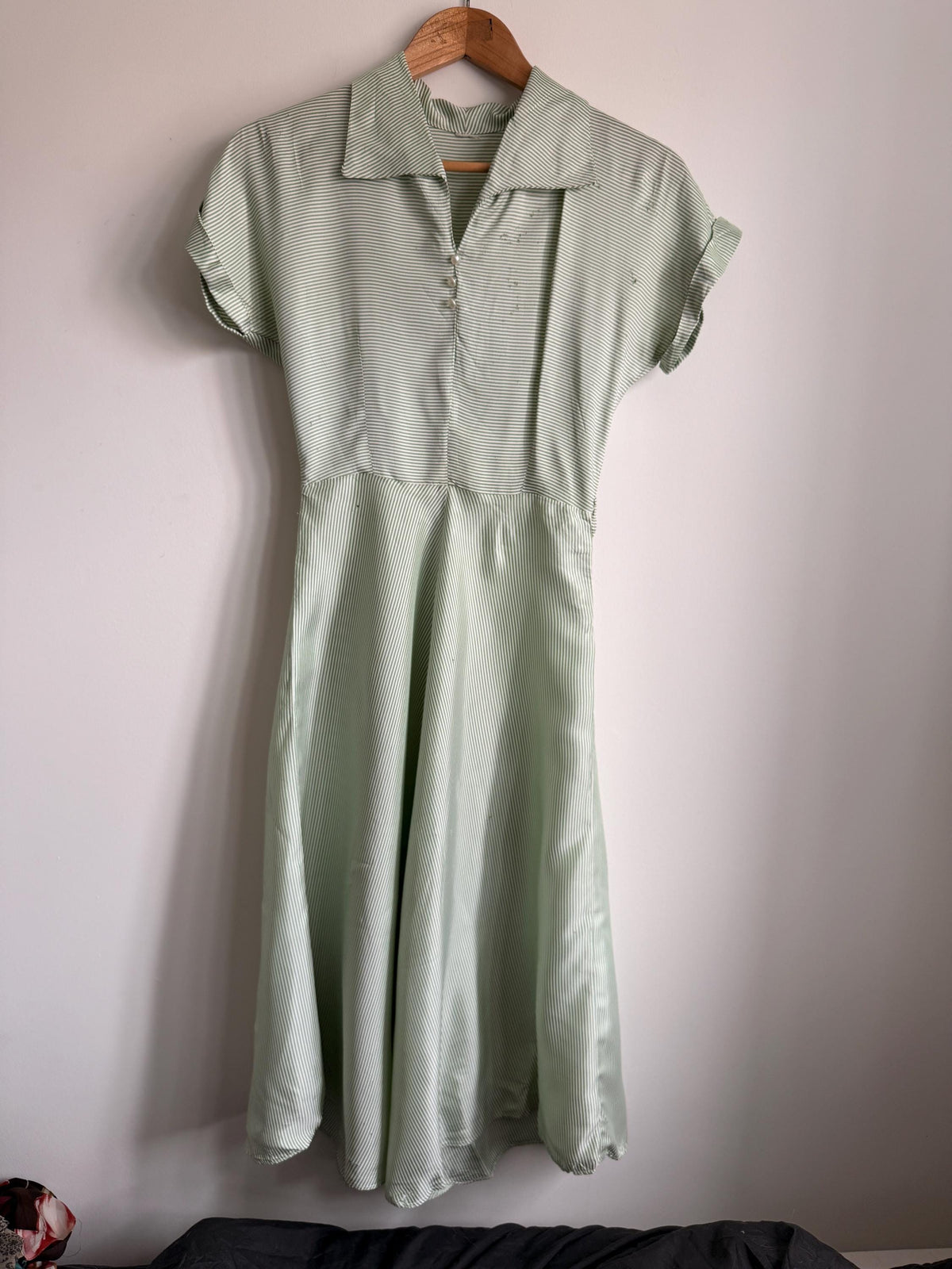Vintage 1950s Green Stripe Day Dress | Cotton Shirtwaist Style Dress | Retro Summer Dress | Pinstripe Tea Dress | UK 8-10