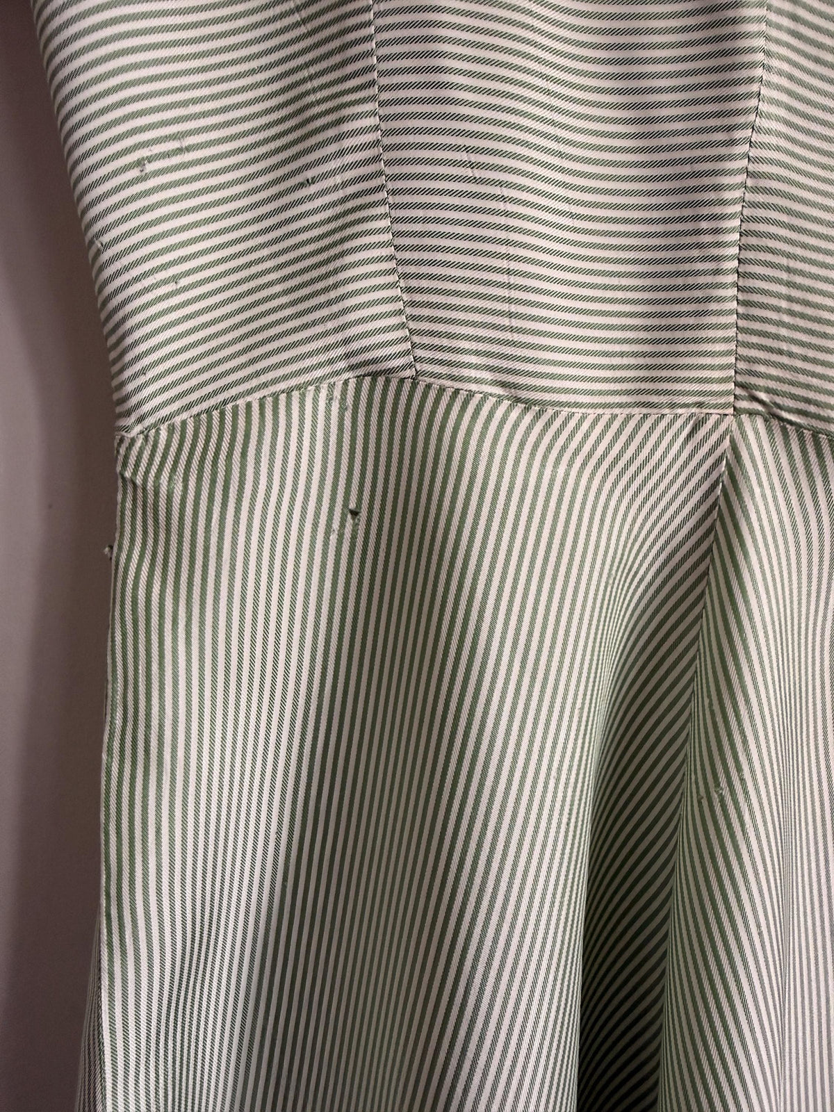 Vintage 1950s Green Stripe Day Dress | Cotton Shirtwaist Style Dress | Retro Summer Dress | Pinstripe Tea Dress | UK 8-10