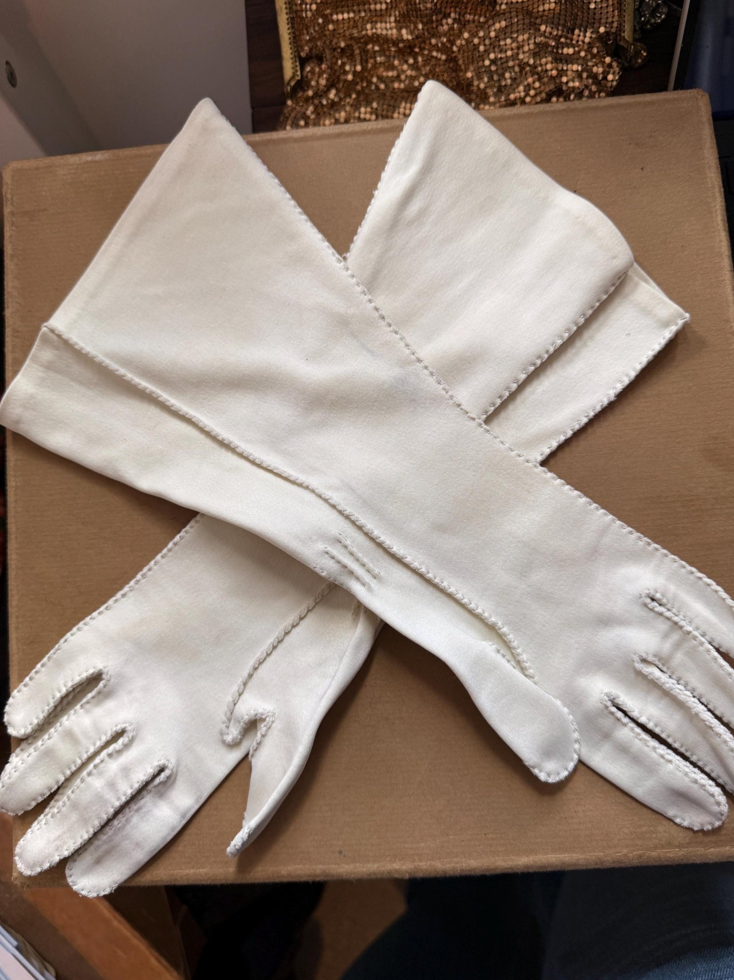 Vintage 1950s Ivory Cotton Gauntlet Gloves Long Evening evening Bridal GlovesSize 6 1/2