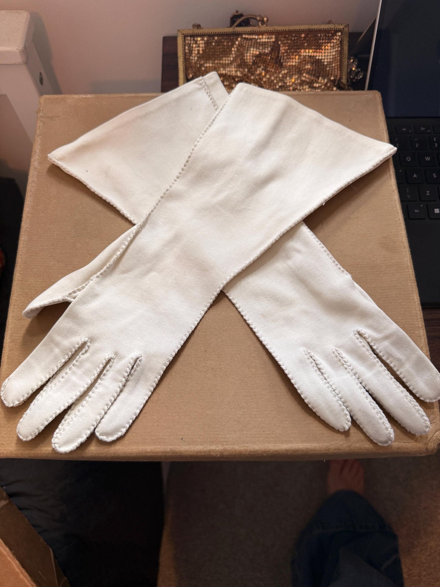 Vintage 1950s Ivory Cotton Gauntlet Gloves Long Evening evening Bridal GlovesSize 6 1/2