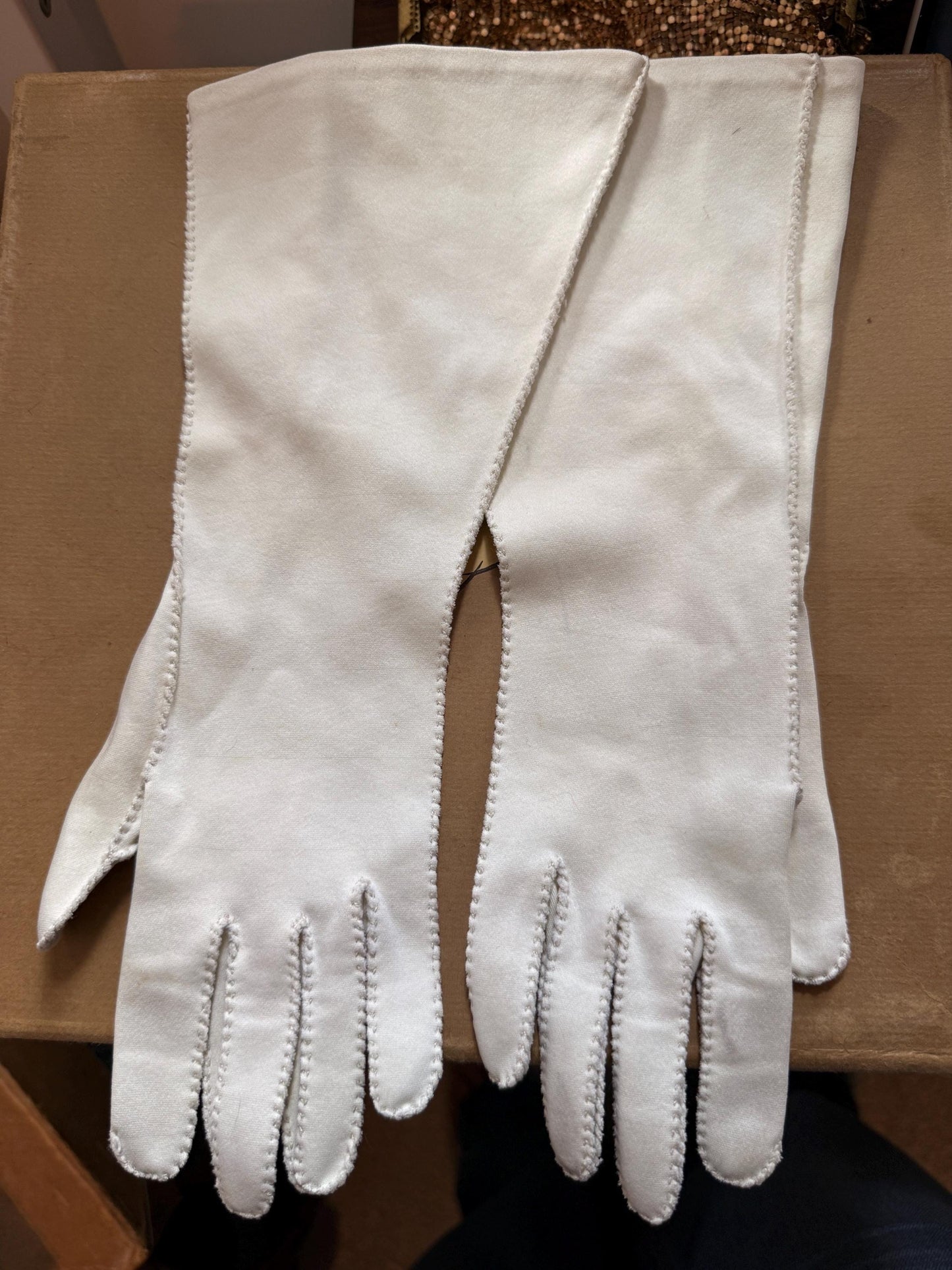 Vintage 1950s Ivory Cotton Gauntlet Gloves Long Evening evening Bridal GlovesSize 6 1/2