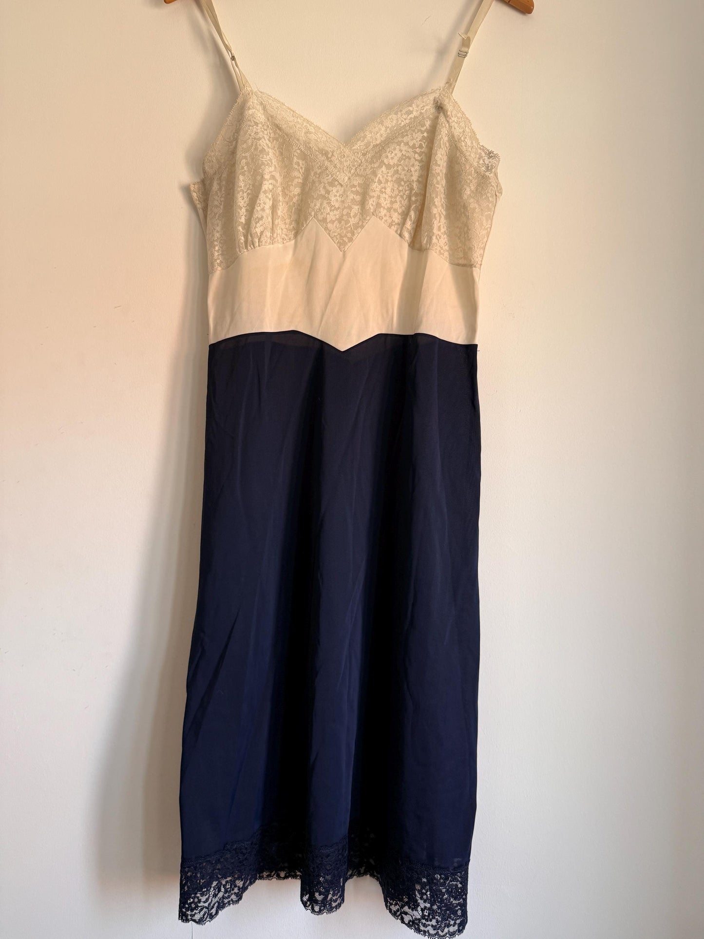 Vintage 1950s Navy Ivory Full Slip Colour Block Lace Lingerie Nightdress