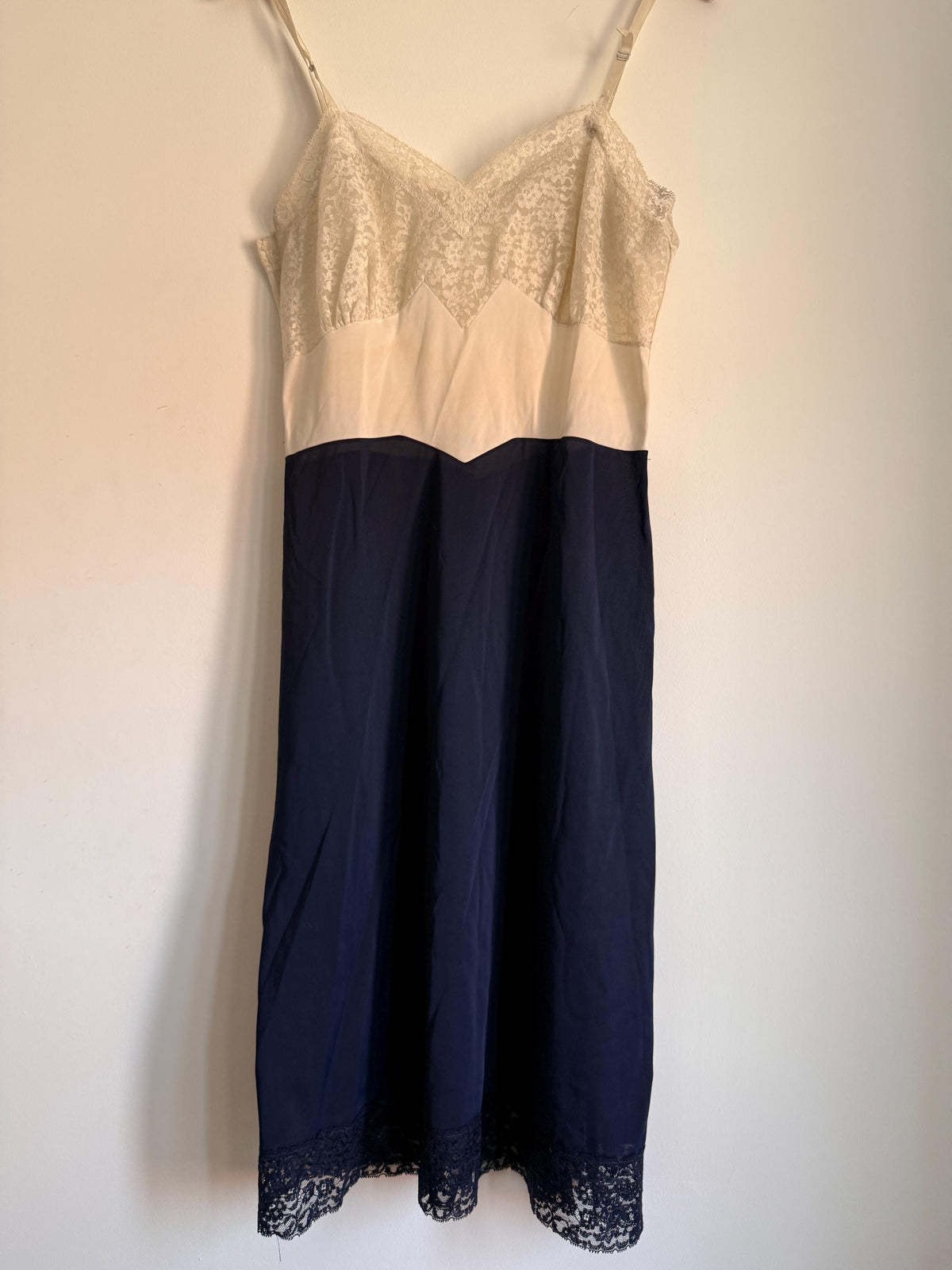 Vintage 1950s Navy Ivory Full Slip Colour Block Lace Lingerie Nightdress