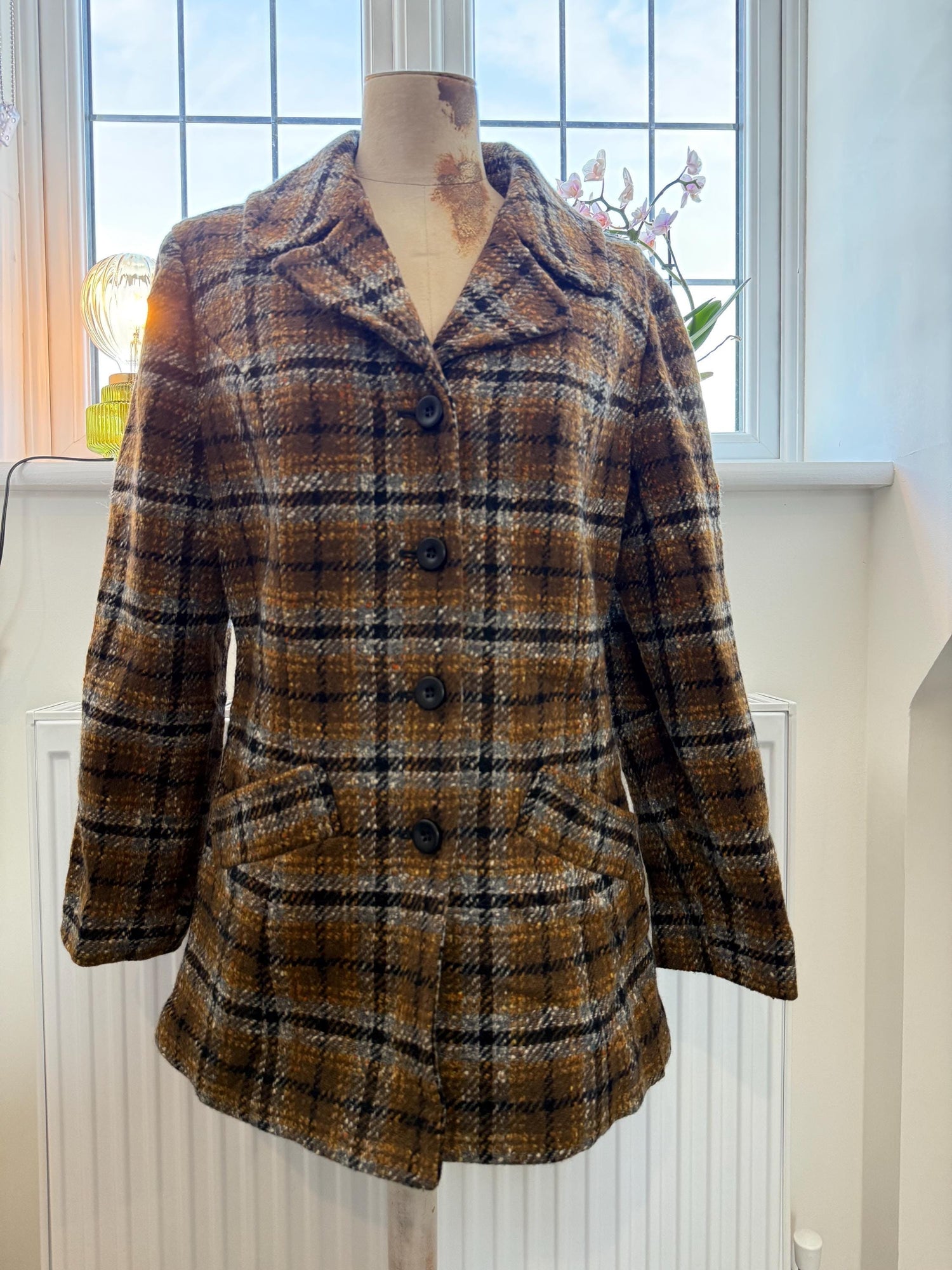 Vintage 1950s Pendleton Wool Coat – Brown Plaid Check Jacket, Pure Virgin Wool, USA Made, Size M