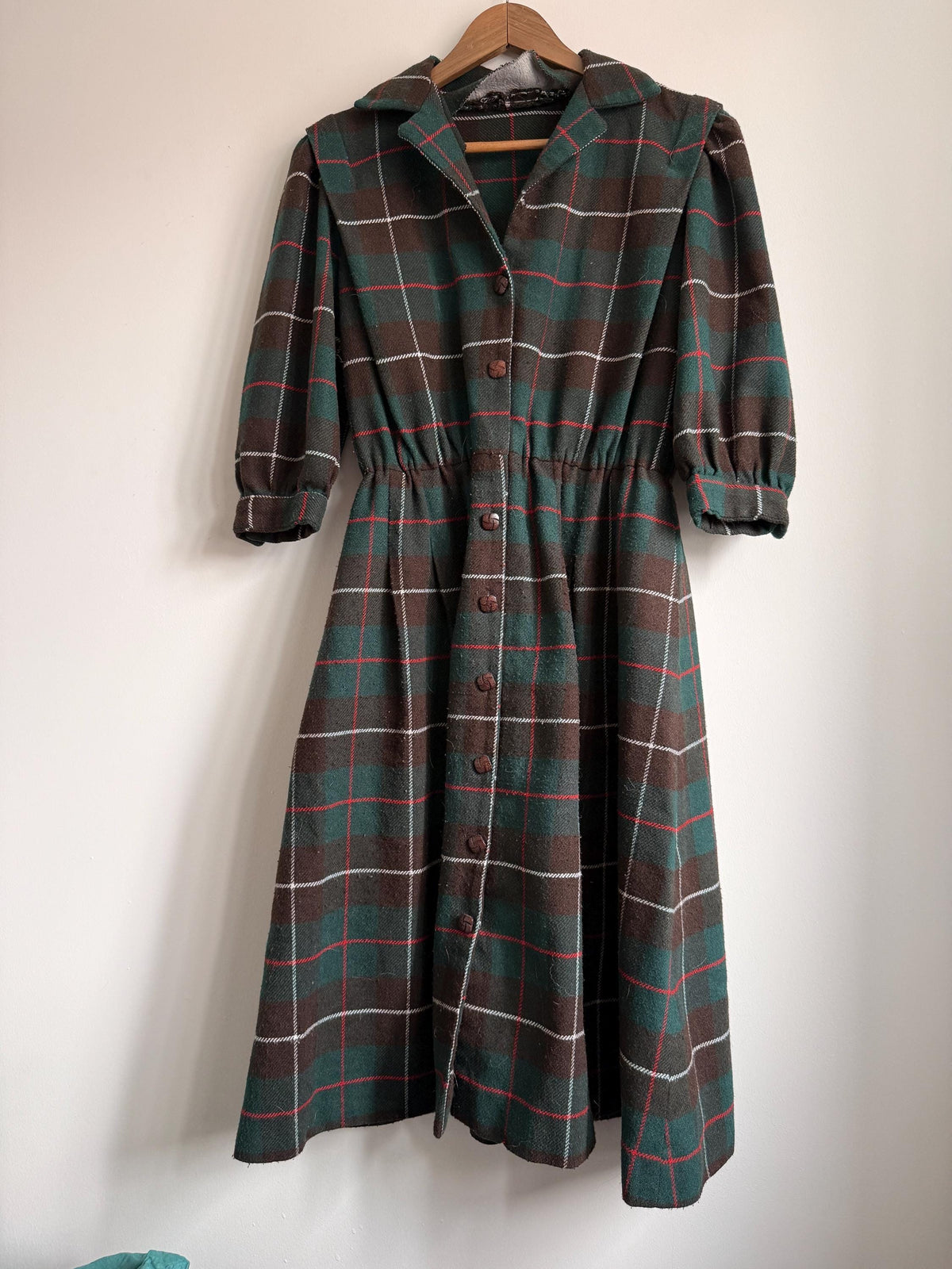 Vintage 1950s Tartan Wool Blend Midi Dress | Green & Brown Plaid Button Front Dress | Cottagecore Autumn Dress | UK 10-12
