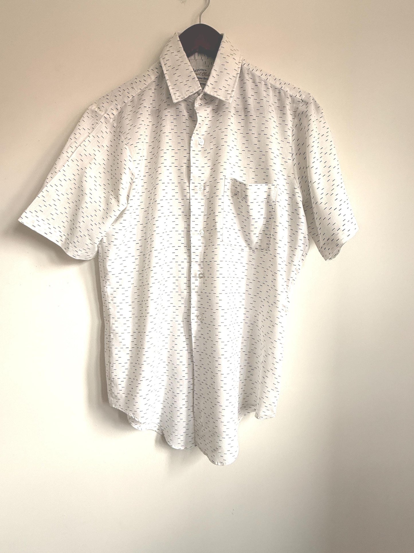 Vintage 1960s-70s Arrow Club Dash Print Short Sleeve Shirt – Mod Style