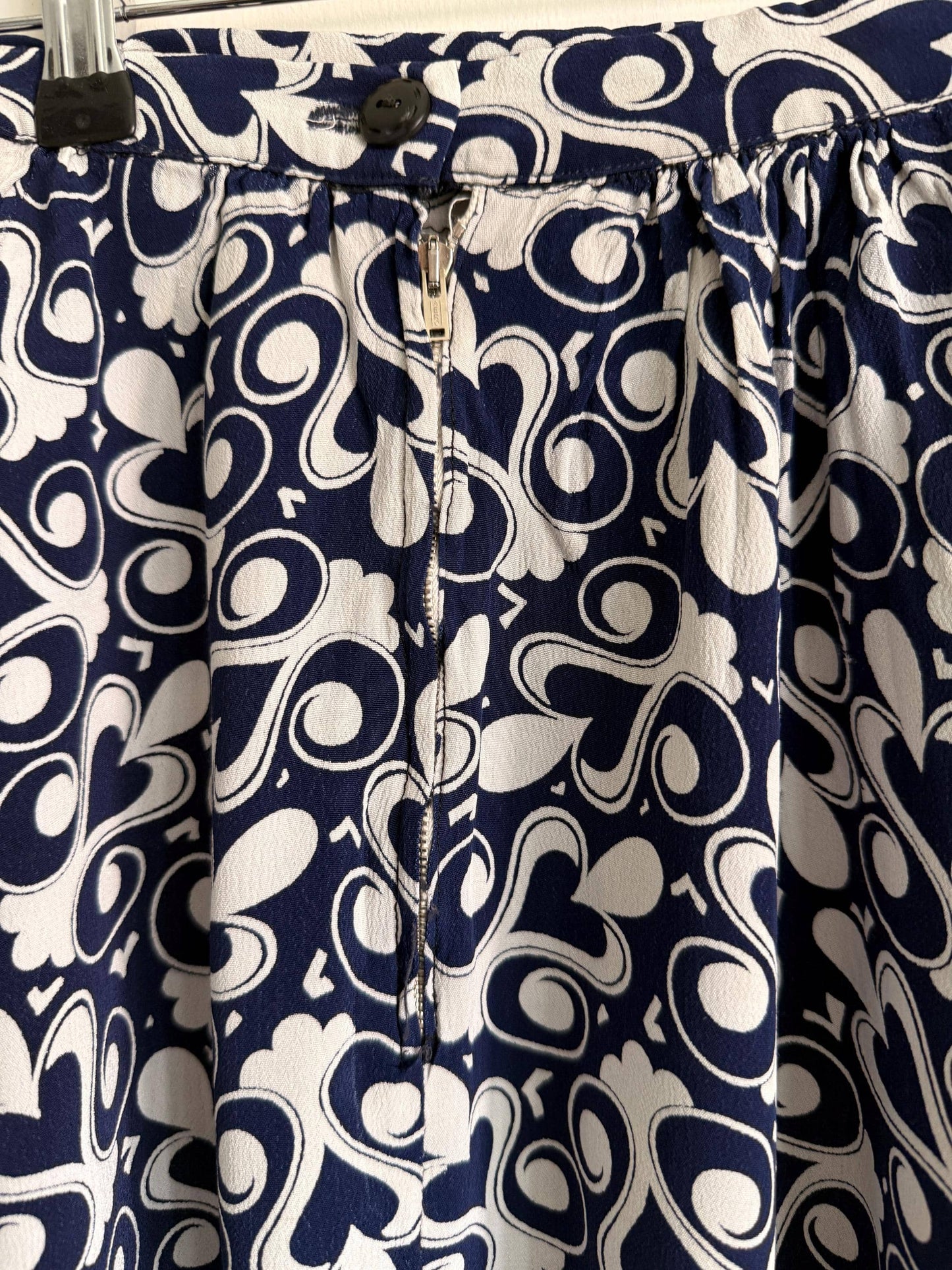 Vintage 1970s Blue & White Patterned Midi Skirt | Retro Graphic Print | High Waist A Line Skirt | Mod Boho | UK 10-12