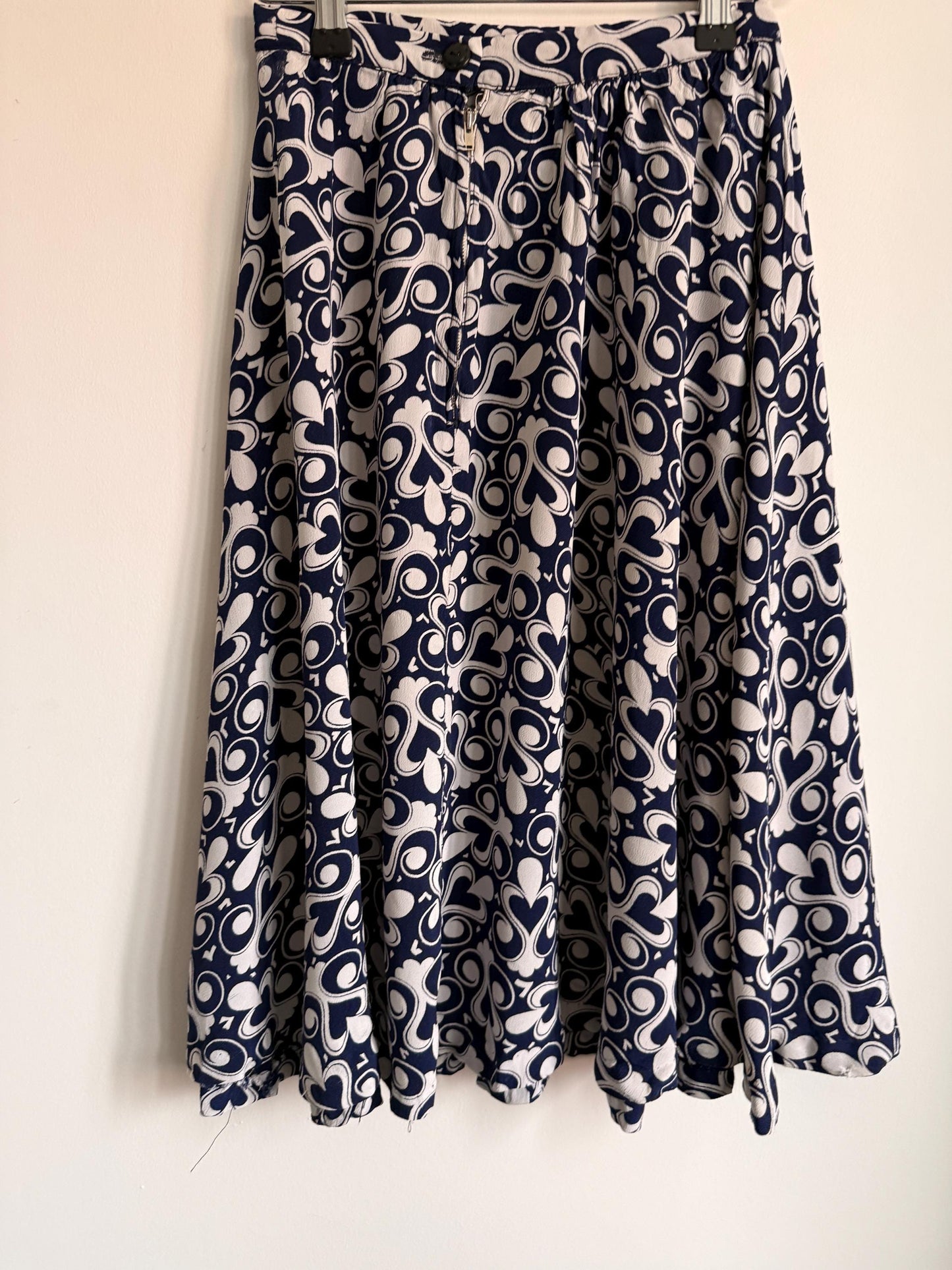 Vintage 1970s Blue & White Patterned Midi Skirt | Retro Graphic Print | High Waist A Line Skirt | Mod Boho | UK 10-12