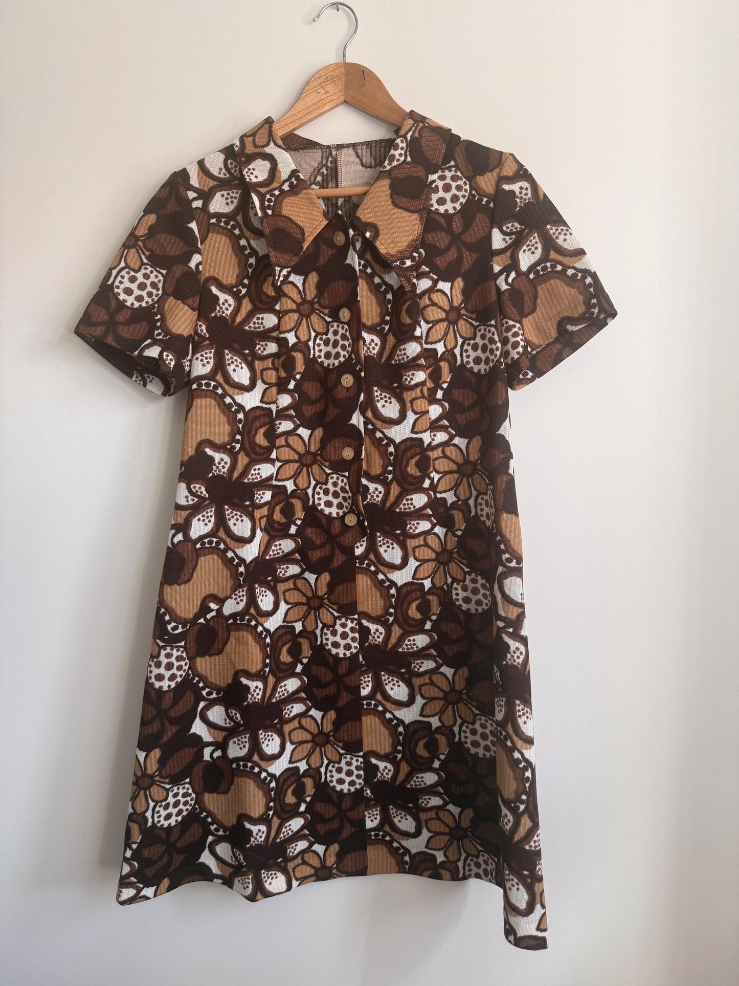 Vintage 1970s Brown Floral Mini Dress | Retro Mod Dress | Psychedelic Flower Print Dress | Collared A-Line Dress | UK 12