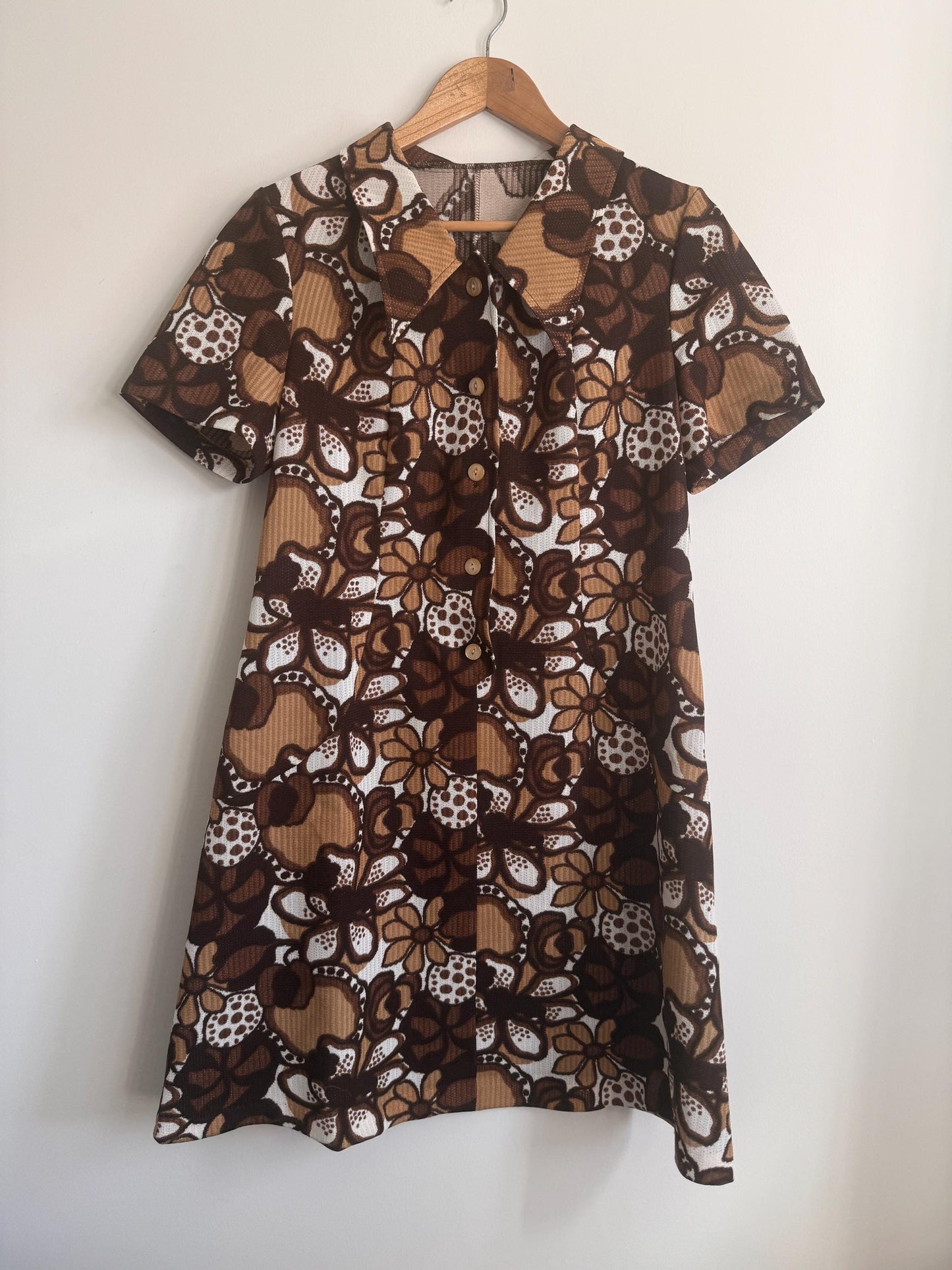 Vintage 1970s Brown Floral Mini Dress | Retro Mod Dress | Psychedelic Flower Print Dress | Collared A-Line Dress | UK 12