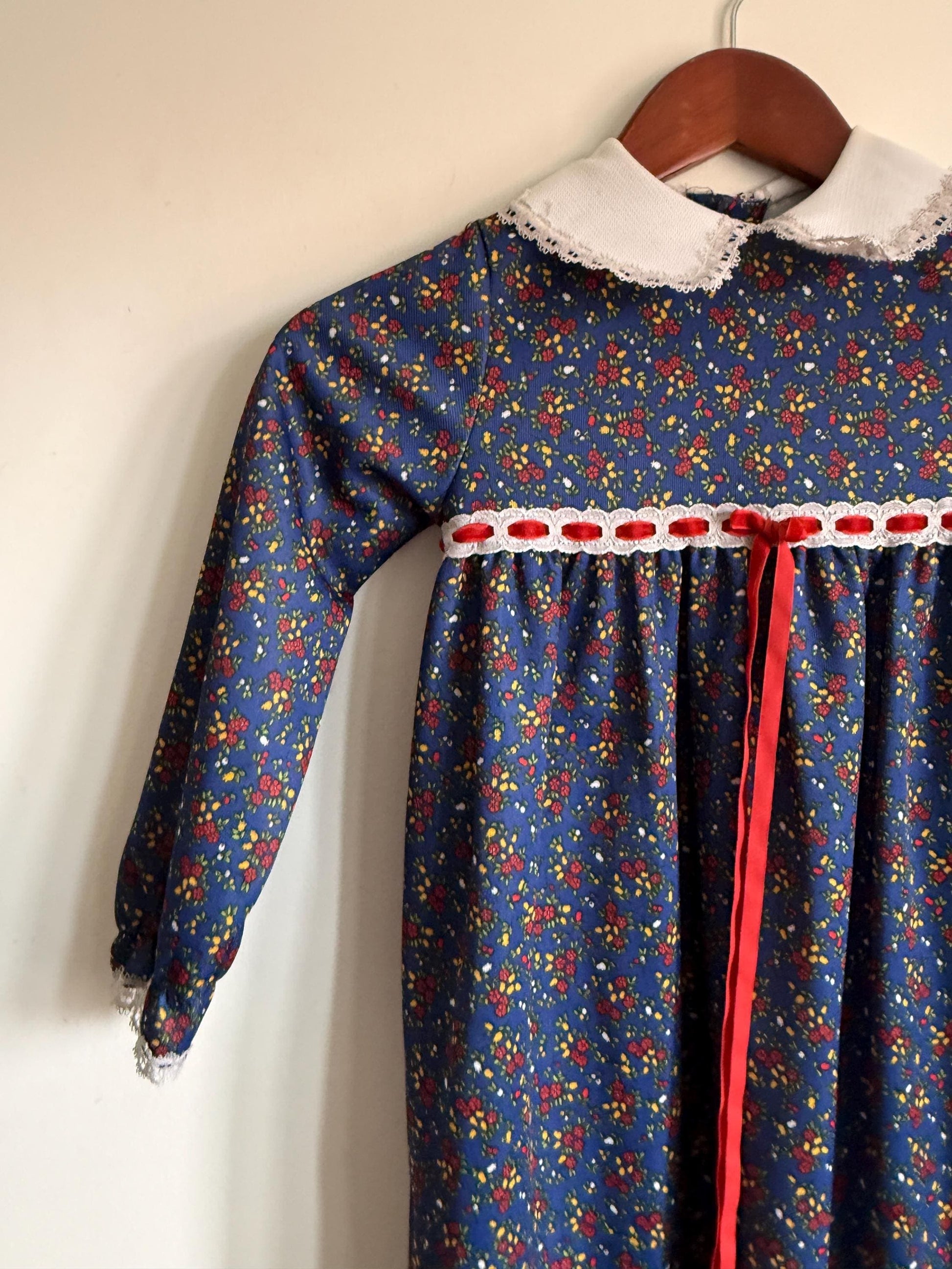 Vintage 1970s Girls Prairie Maxi Dress | Blue Floral Lace Trim Children's Dress | Folk Cottagecore Age 8