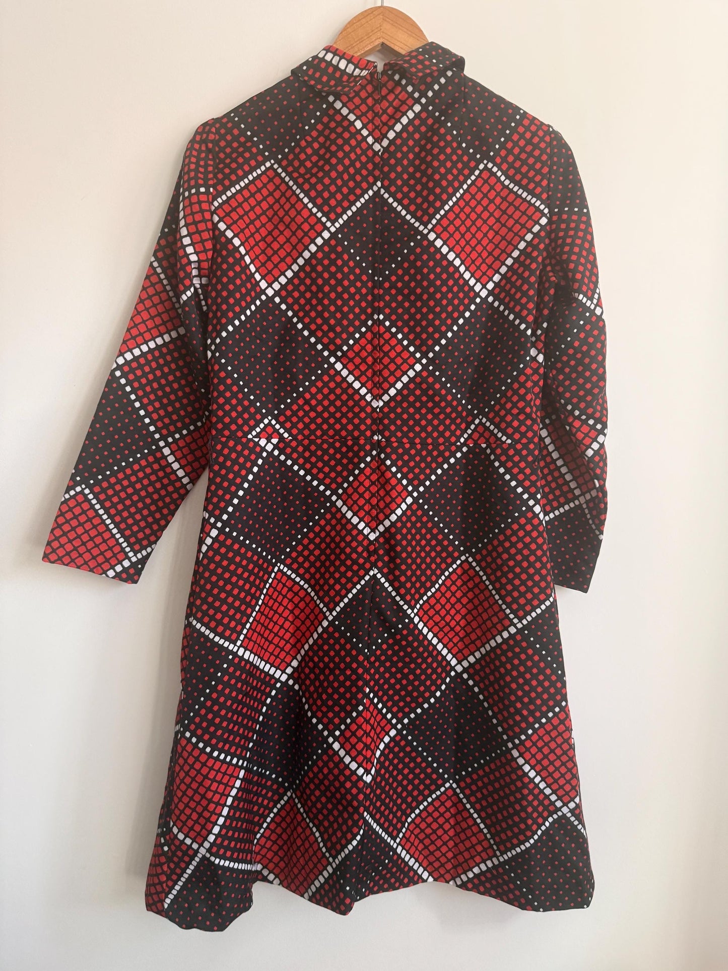 Vintage 1970s Hucke Mod Dress | Red Black Geometric Print Dress | Long Sleeve Shirt Dress | Retro Mini Dress | German Vintage | UK 10