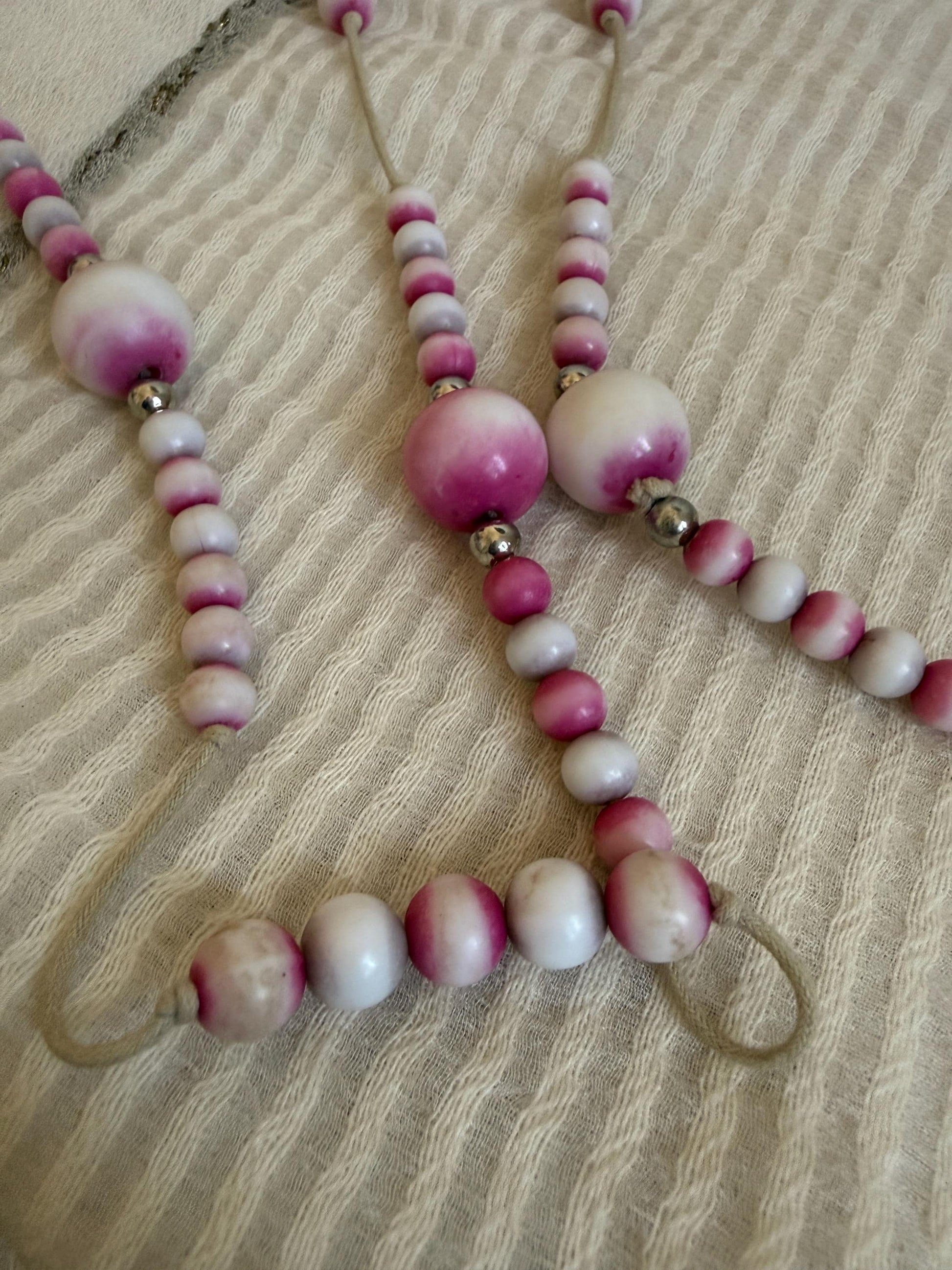 Vintage 1970s Pink and White Bead Necklace, Hand Tied Wooden Beads, Long Boho Sautoir, 27 Inch Drop Statement Necklace